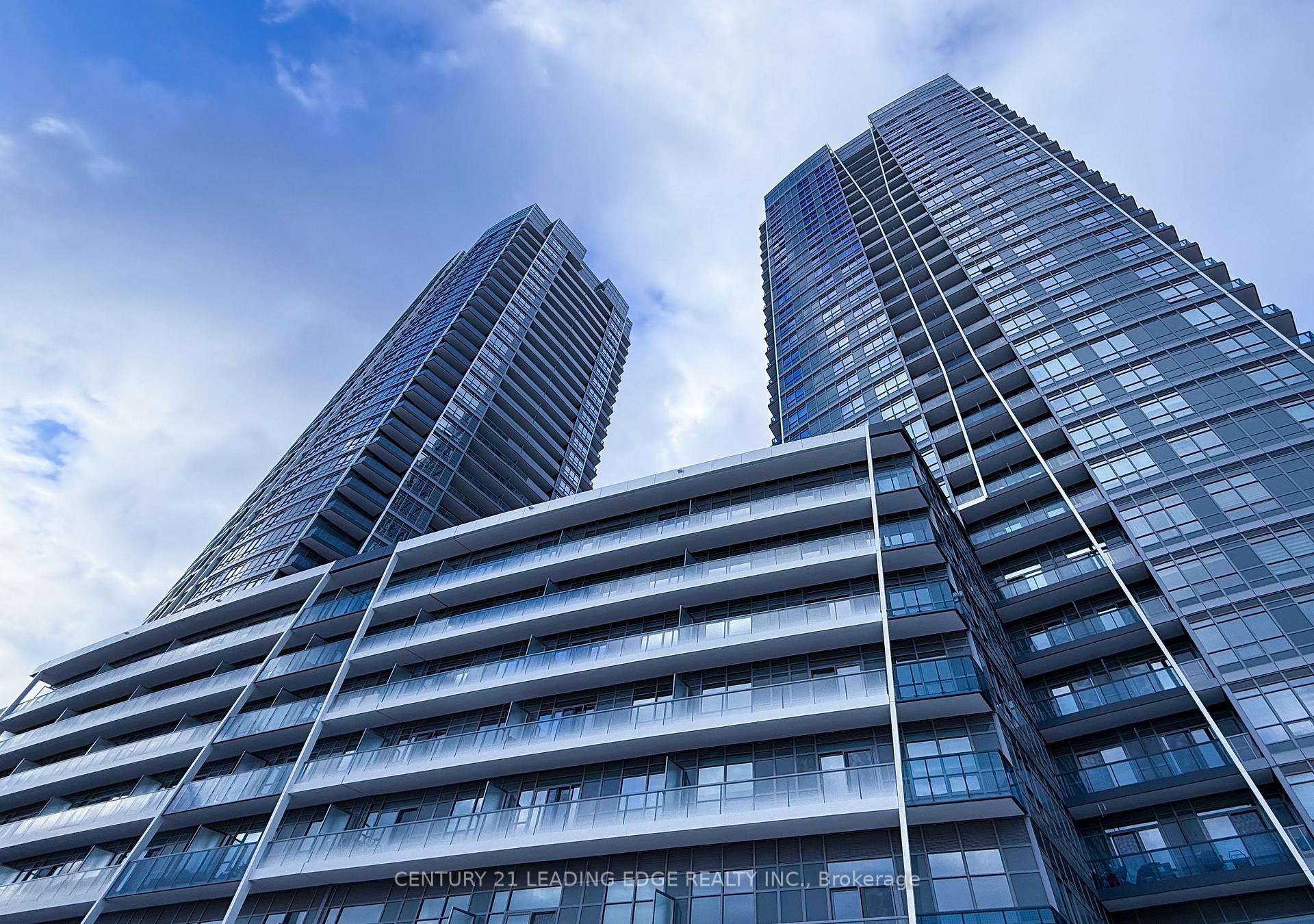 Photo 1 of Unit 3002, 1 Promenade Circle, Vaughan, Brownridge — HOMEH
