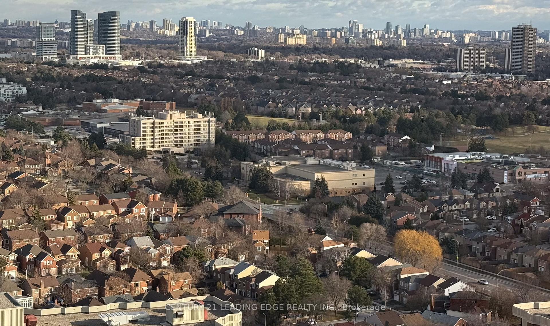 Photo 16 of Unit 3002, 1 Promenade Circle, Vaughan, Brownridge — HOMEH