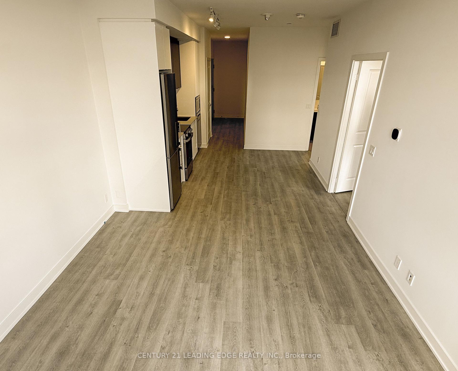 Photo 8 of Unit 3002, 1 Promenade Circle, Vaughan, Brownridge — HOMEH