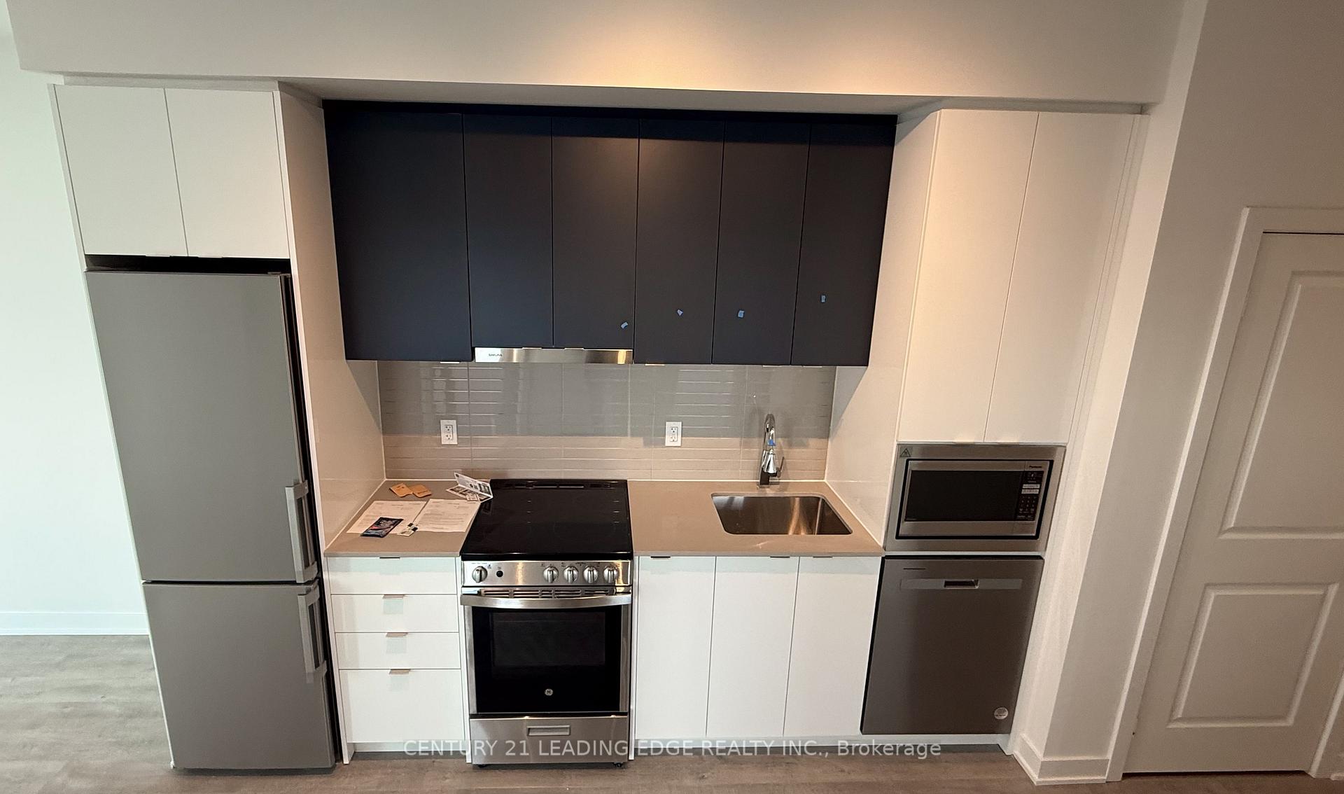 Photo 7 of Unit 3002, 1 Promenade Circle, Vaughan, Brownridge — HOMEH