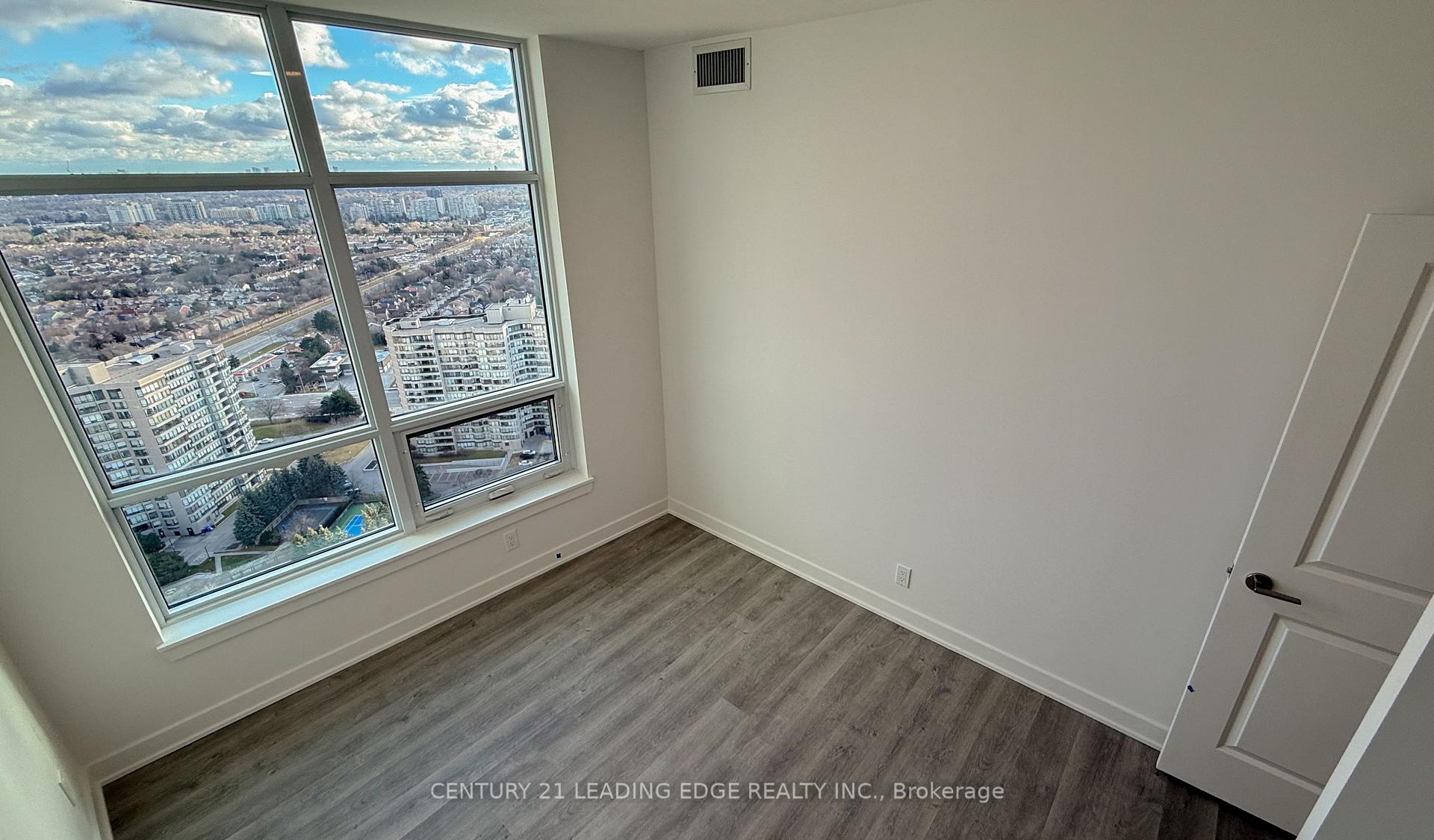 Photo 24 of Unit 3002, 1 Promenade Circle, Vaughan, Brownridge — HOMEH