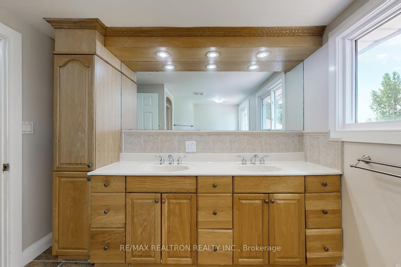 Photo 7 of 3187 Holt Road, Clarington, Rural Clarington — HOMEH