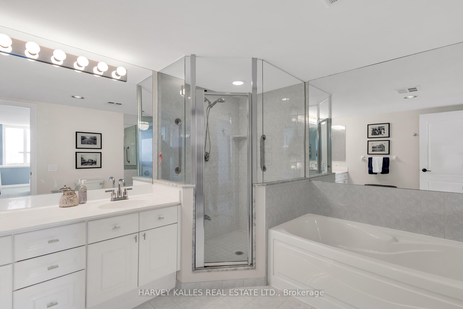 Photo 16 of Unit 1408, 265 Ridley Boulevard, Toronto, Bedford Park-Nortown — HOMEH