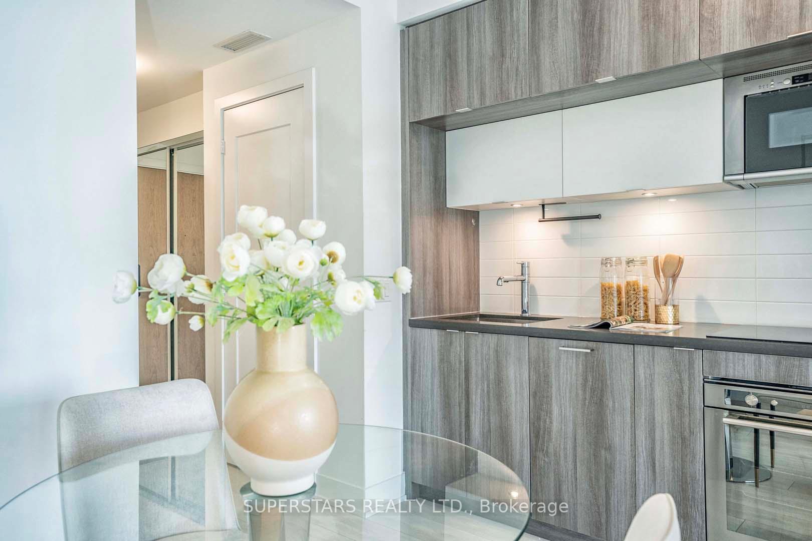 Photo 14 of Unit 2611, 575 Bloor Street E, Toronto, North St. James Town — HOMEH