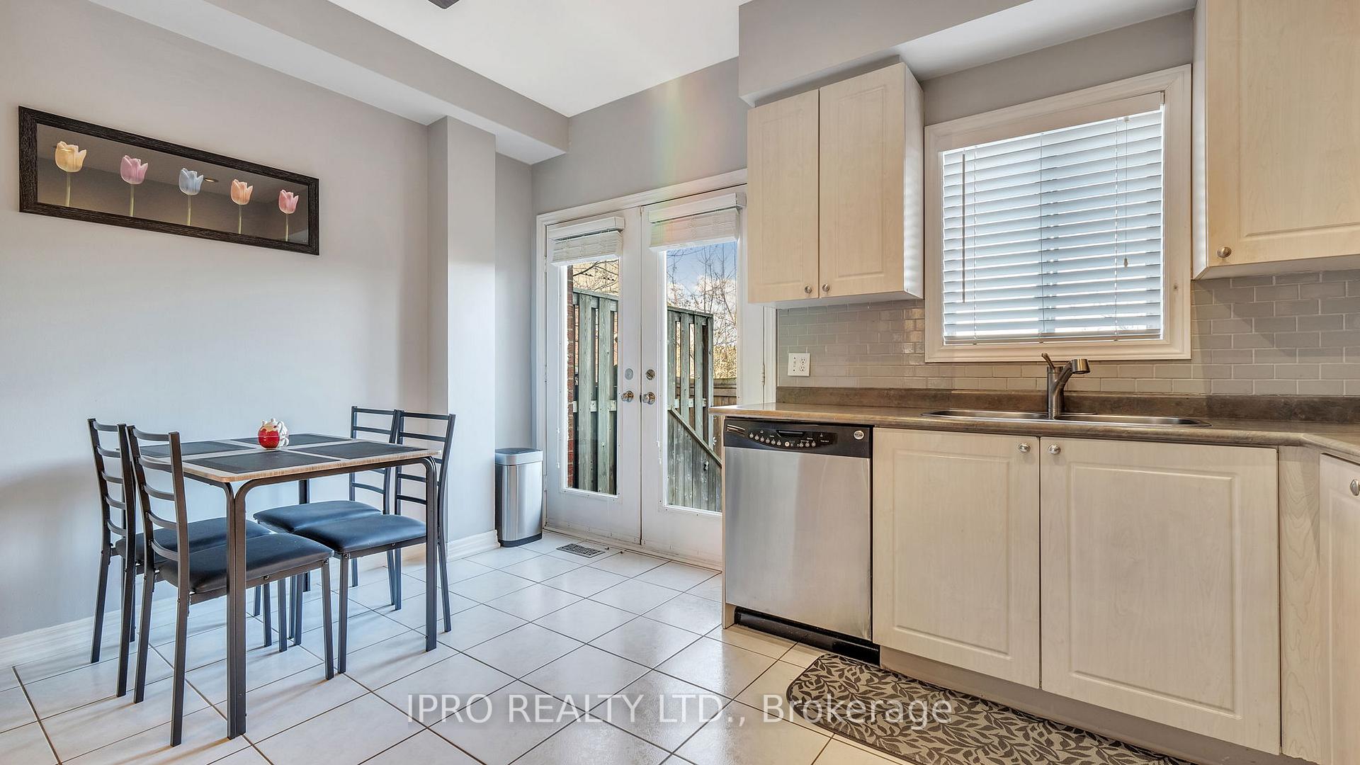 Photo 4 of Unit 10, 1330 Altona Road, Pickering, Rougemount — HOMEH
