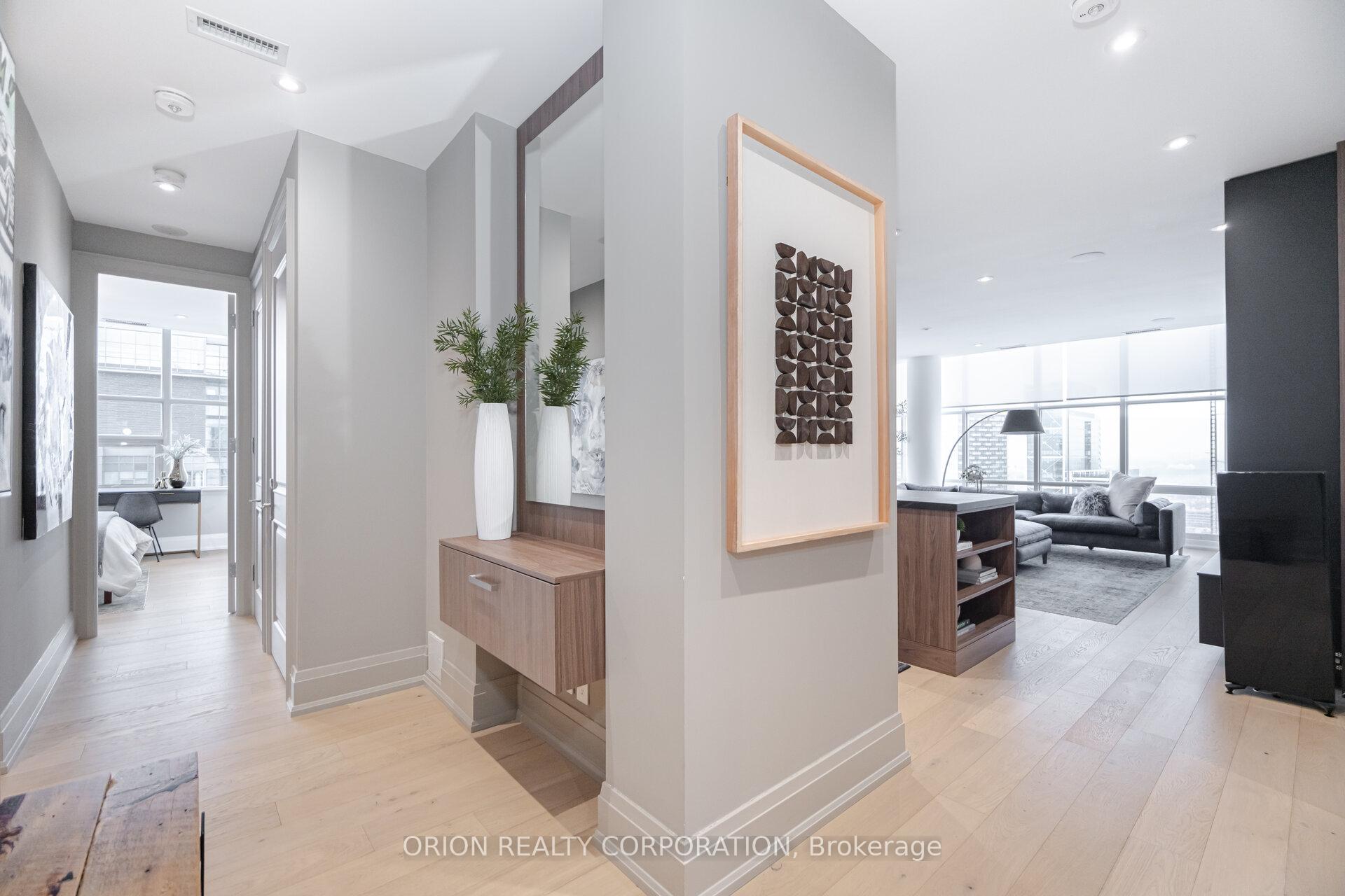 Photo 11 of Unit 5501, 35 Mariner Terrace, Toronto, Waterfront Communities — HOMEH