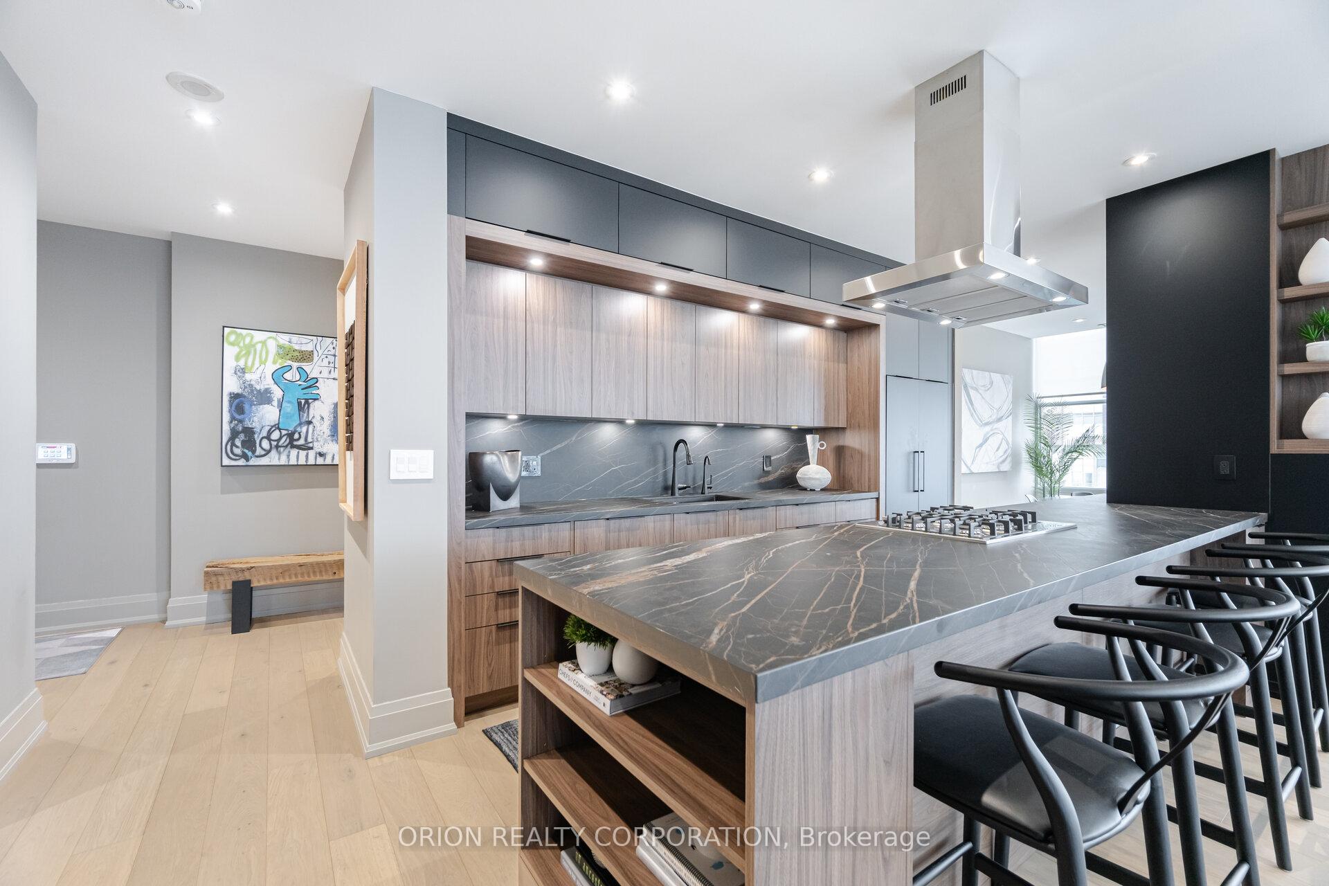 Photo 4 of Unit 5501, 35 Mariner Terrace, Toronto, Waterfront Communities — HOMEH