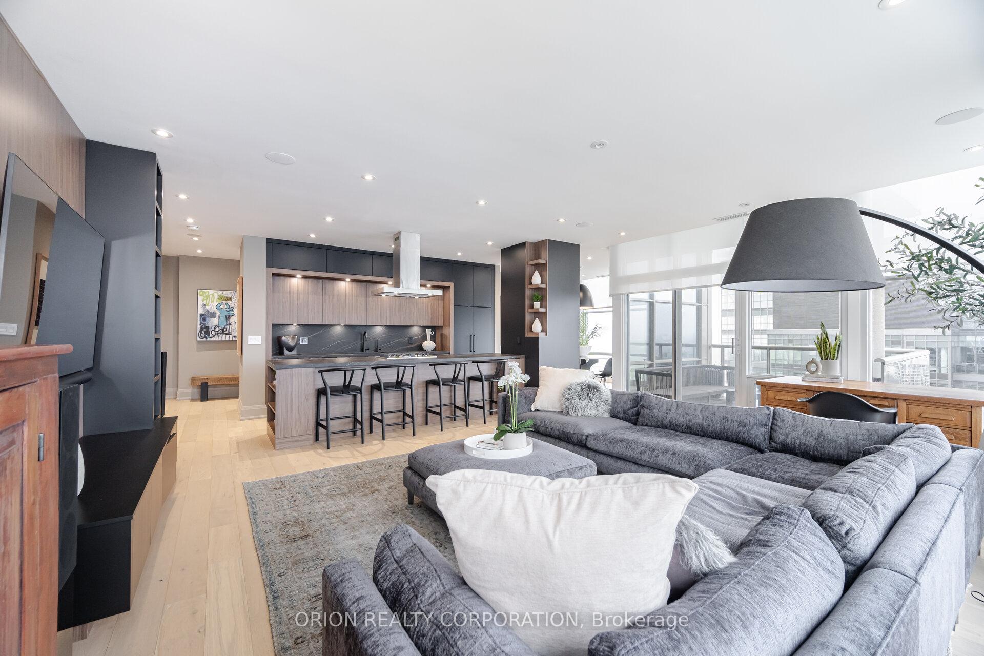 Photo 10 of Unit 5501, 35 Mariner Terrace, Toronto, Waterfront Communities — HOMEH
