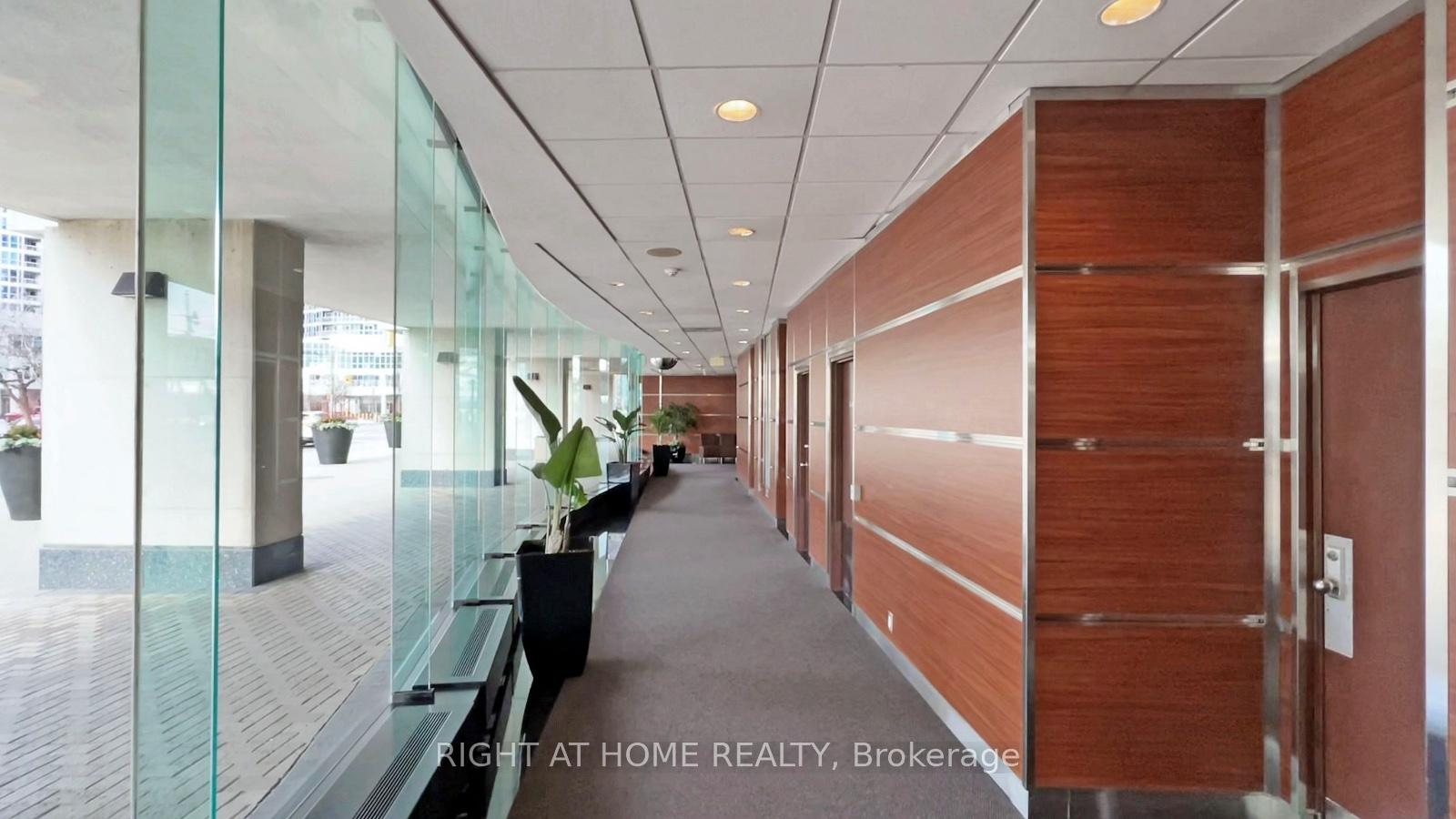 Photo 2 of Unit 2412, 77 Harbour Square, Toronto, Waterfront Communities — HOMEH