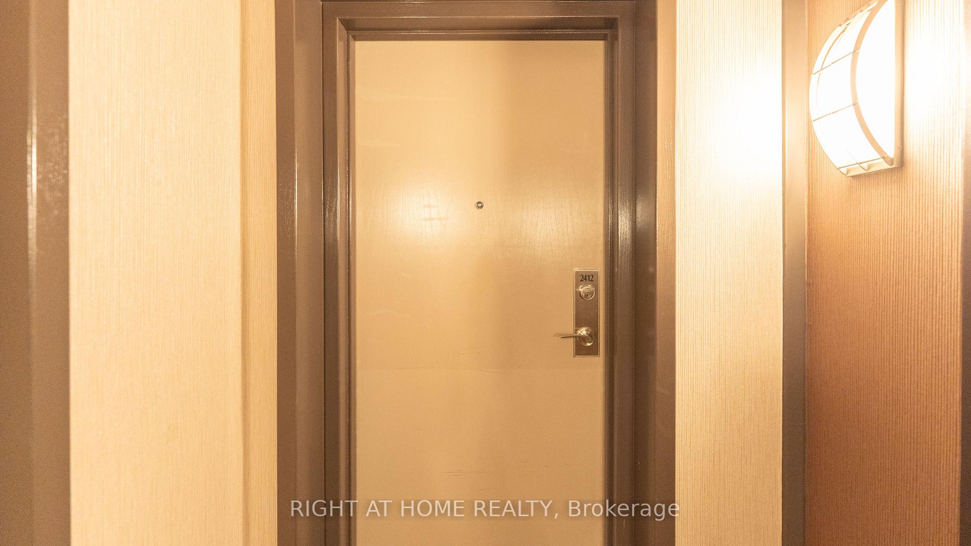Photo 10 of Unit 2412, 77 Harbour Square, Toronto, Waterfront Communities — HOMEH
