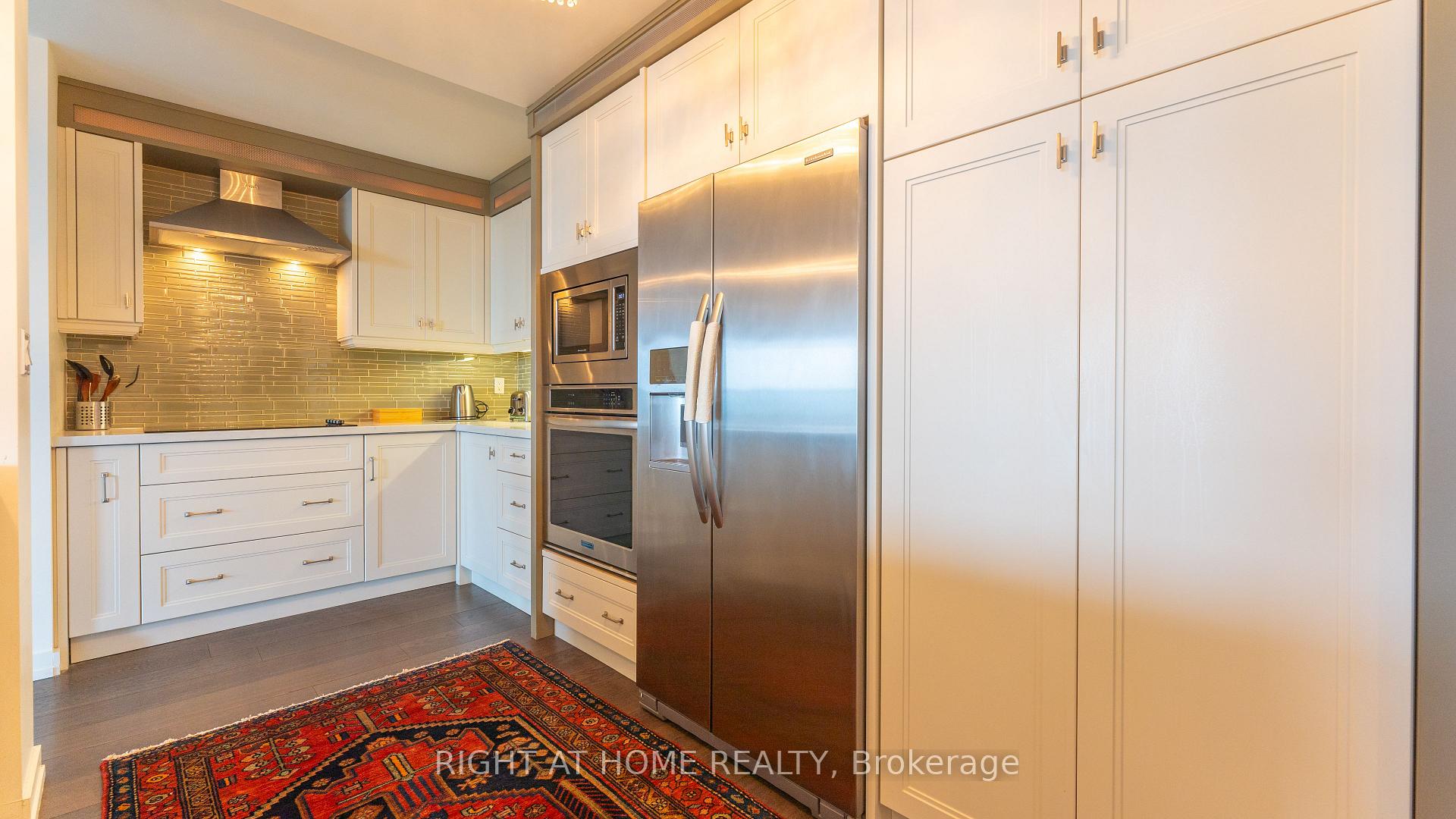 Photo 15 of Unit 2412, 77 Harbour Square, Toronto, Waterfront Communities — HOMEH