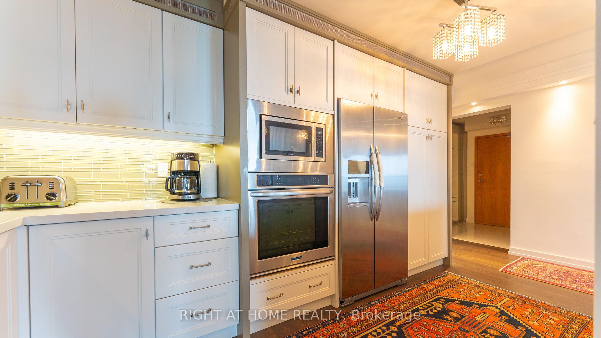 Photo 19 of Unit 2412, 77 Harbour Square, Toronto, Waterfront Communities — HOMEH
