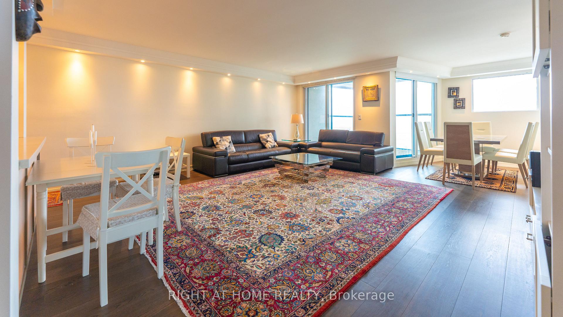 Photo 26 of Unit 2412, 77 Harbour Square, Toronto, Waterfront Communities — HOMEH