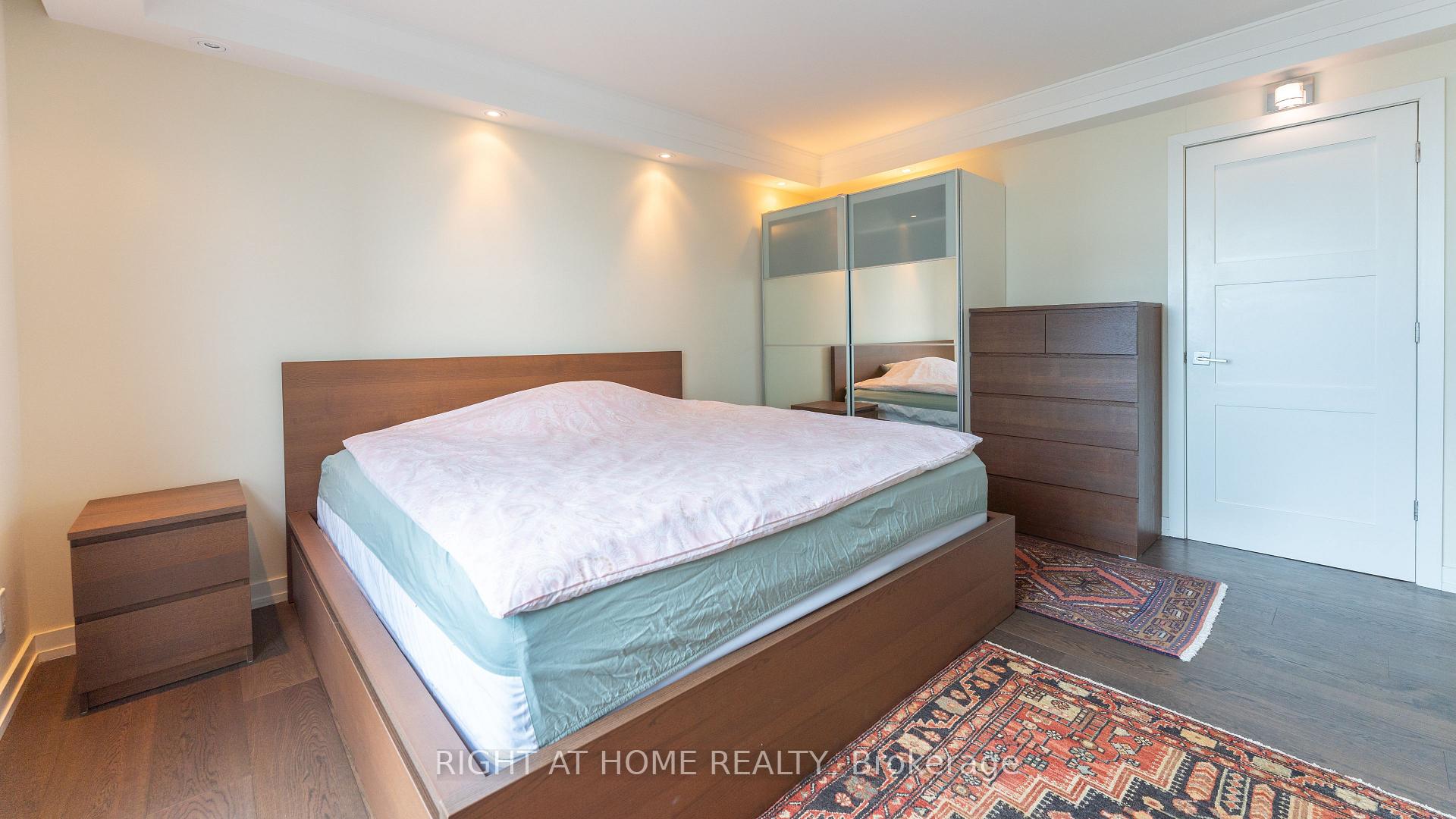 Photo 35 of Unit 2412, 77 Harbour Square, Toronto, Waterfront Communities — HOMEH
