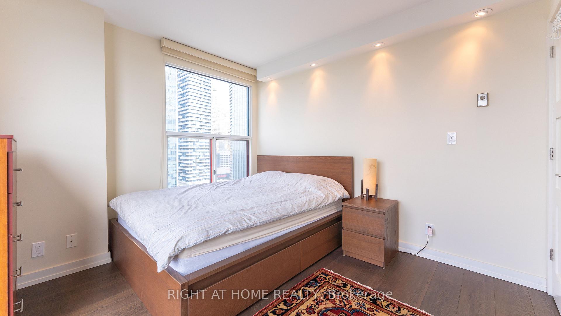 Photo 38 of Unit 2412, 77 Harbour Square, Toronto, Waterfront Communities — HOMEH