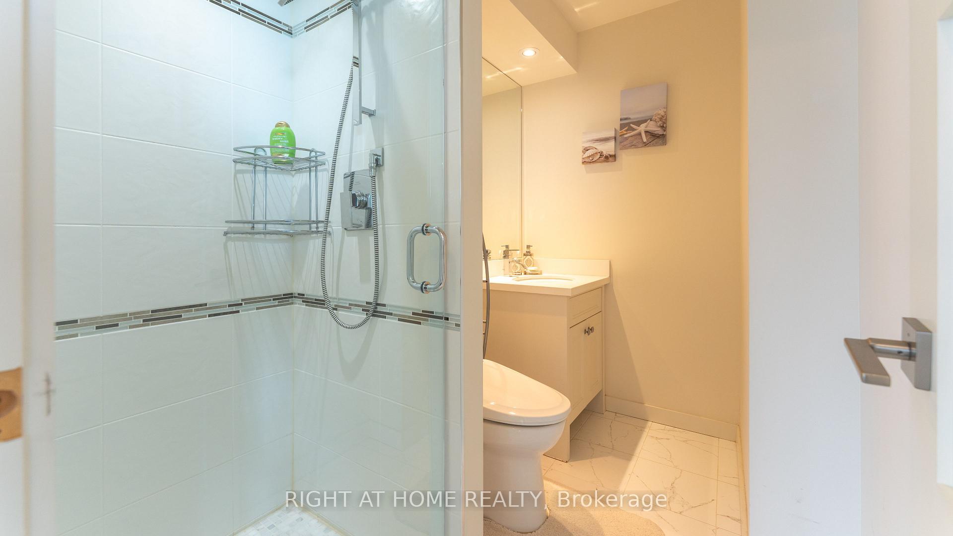 Photo 27 of Unit 2412, 77 Harbour Square, Toronto, Waterfront Communities — HOMEH