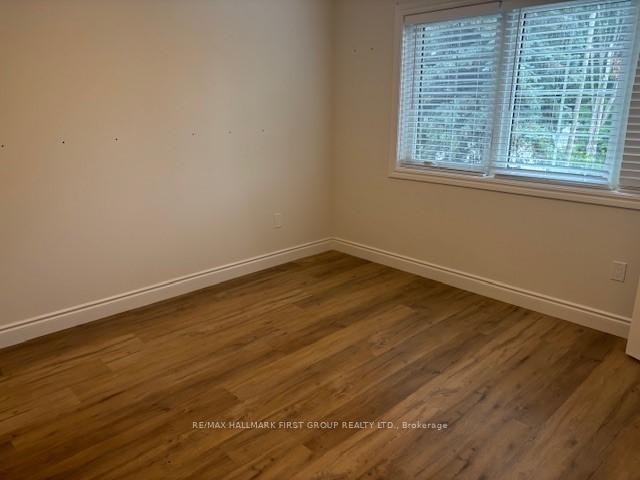 Photo 6 of Unit upper level, 115 Cedar Street, Whitby, Downtown Whitby — HOMEH
