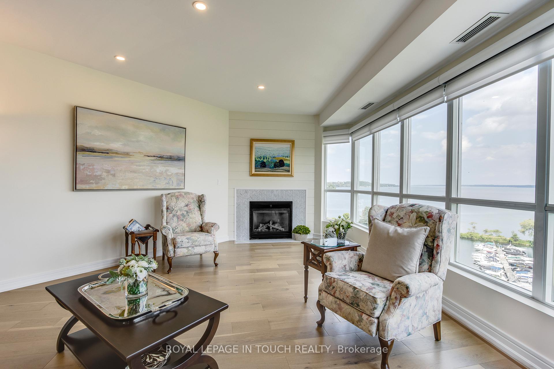 Photo 19 of Unit 1011, 2 Toronto Street S, Barrie, City Centre — HOMEH