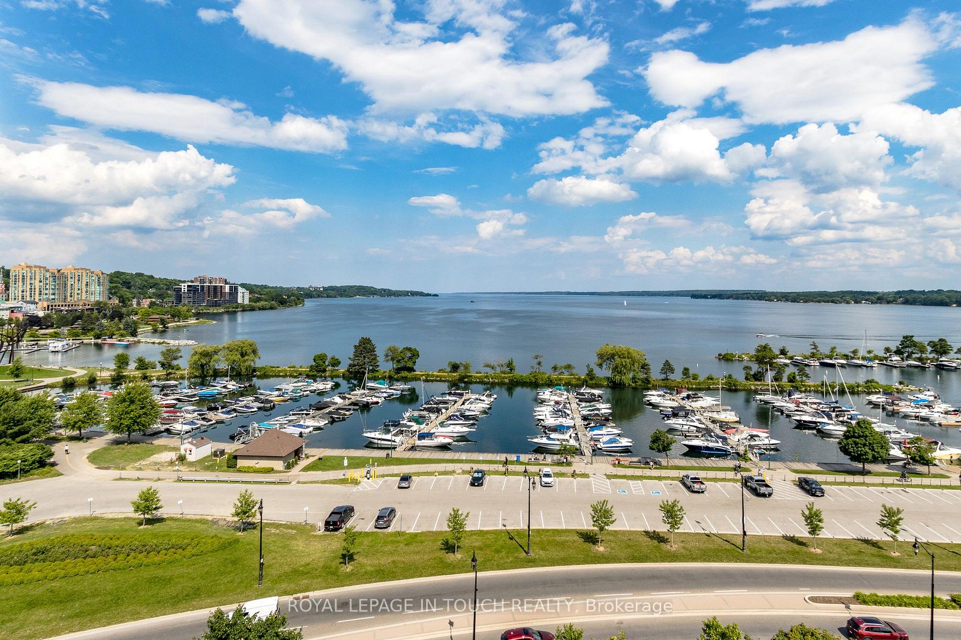 Photo 22 of Unit 1011, 2 Toronto Street S, Barrie, City Centre — HOMEH