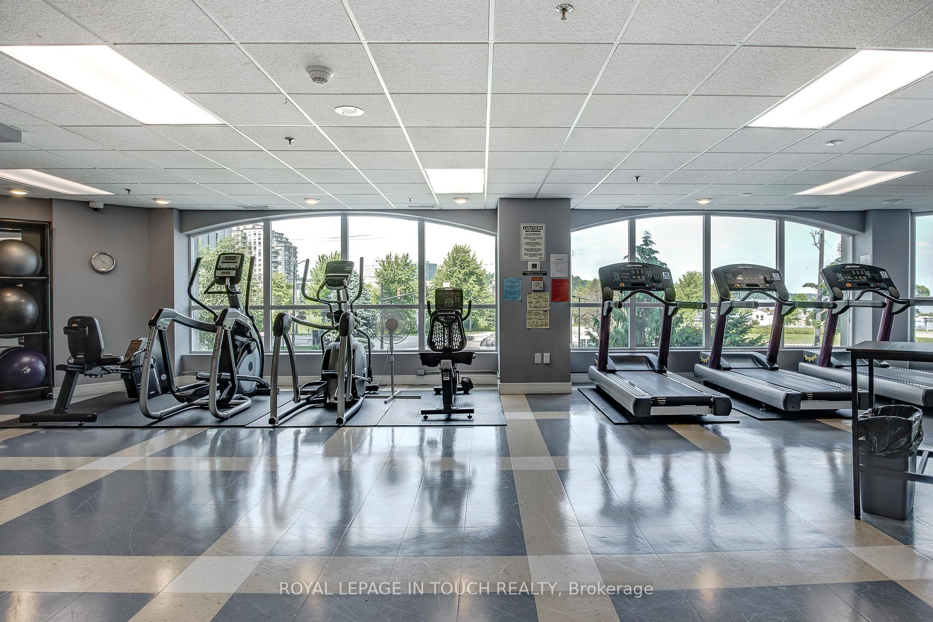 Photo 29 of Unit 1011, 2 Toronto Street S, Barrie, City Centre — HOMEH
