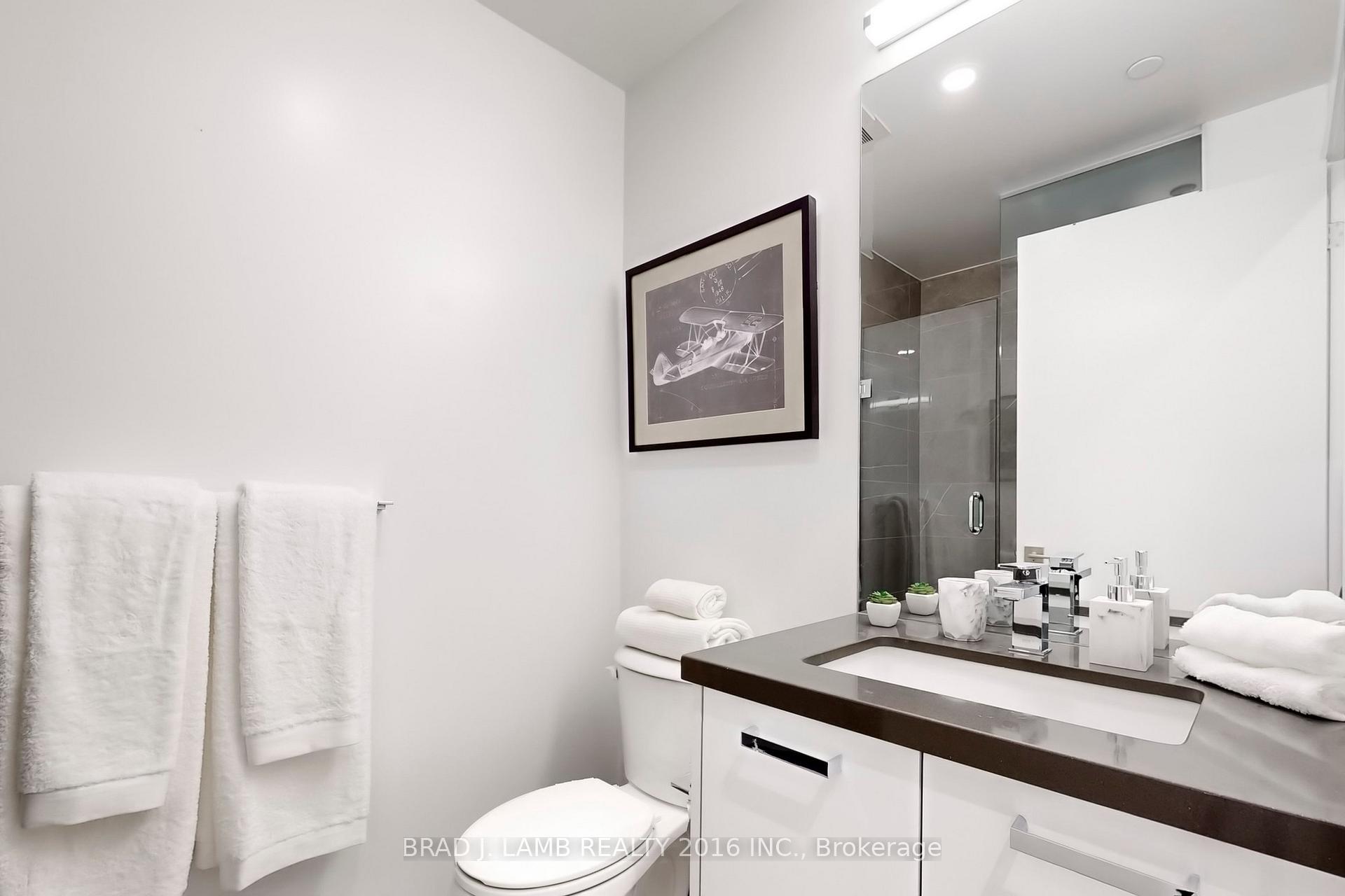 Photo 15 of Unit 723, 195 McCaul Street, Toronto, Kensington-Chinatown — HOMEH