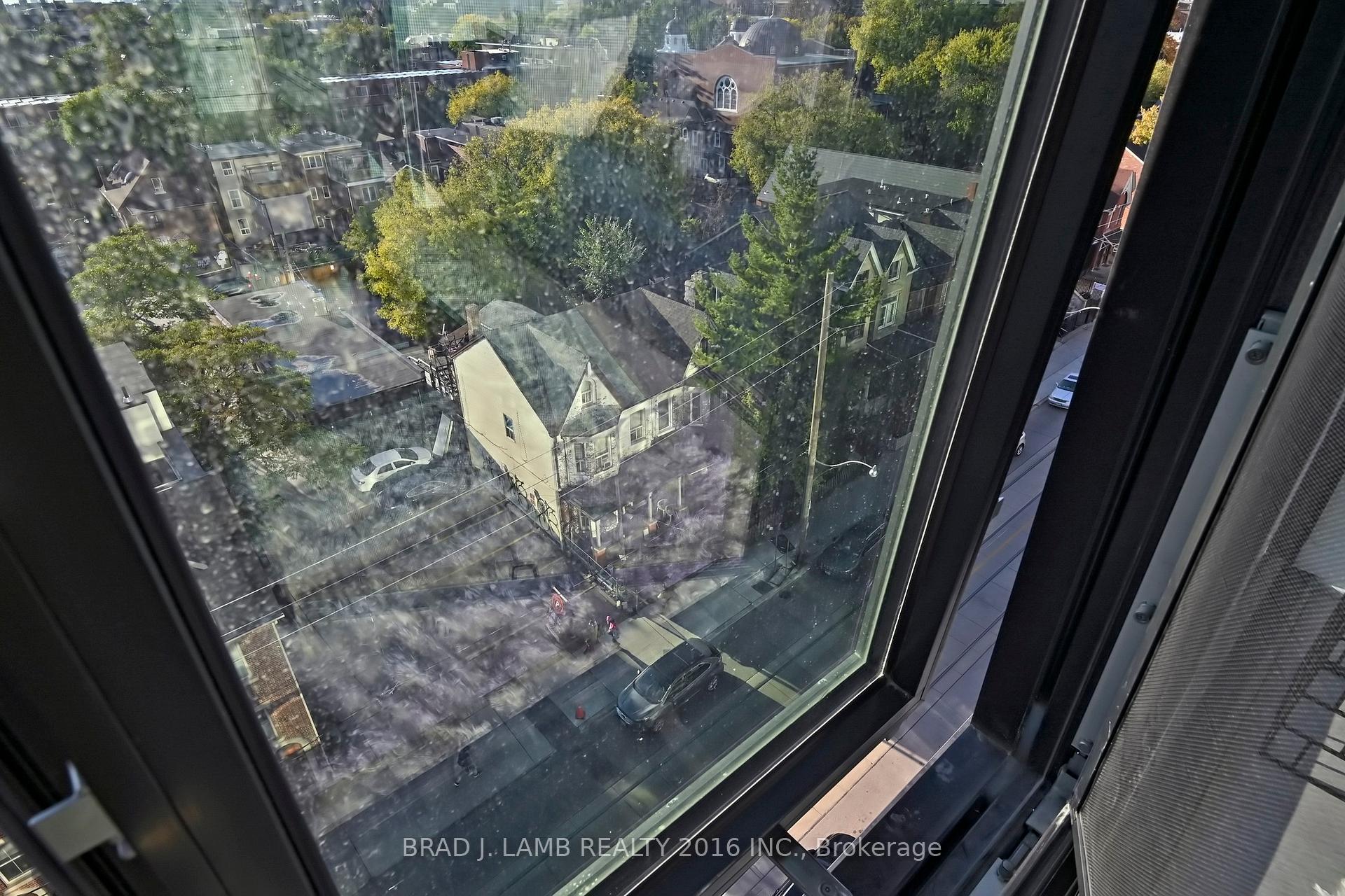 Photo 21 of Unit 723, 195 McCaul Street, Toronto, Kensington-Chinatown — HOMEH