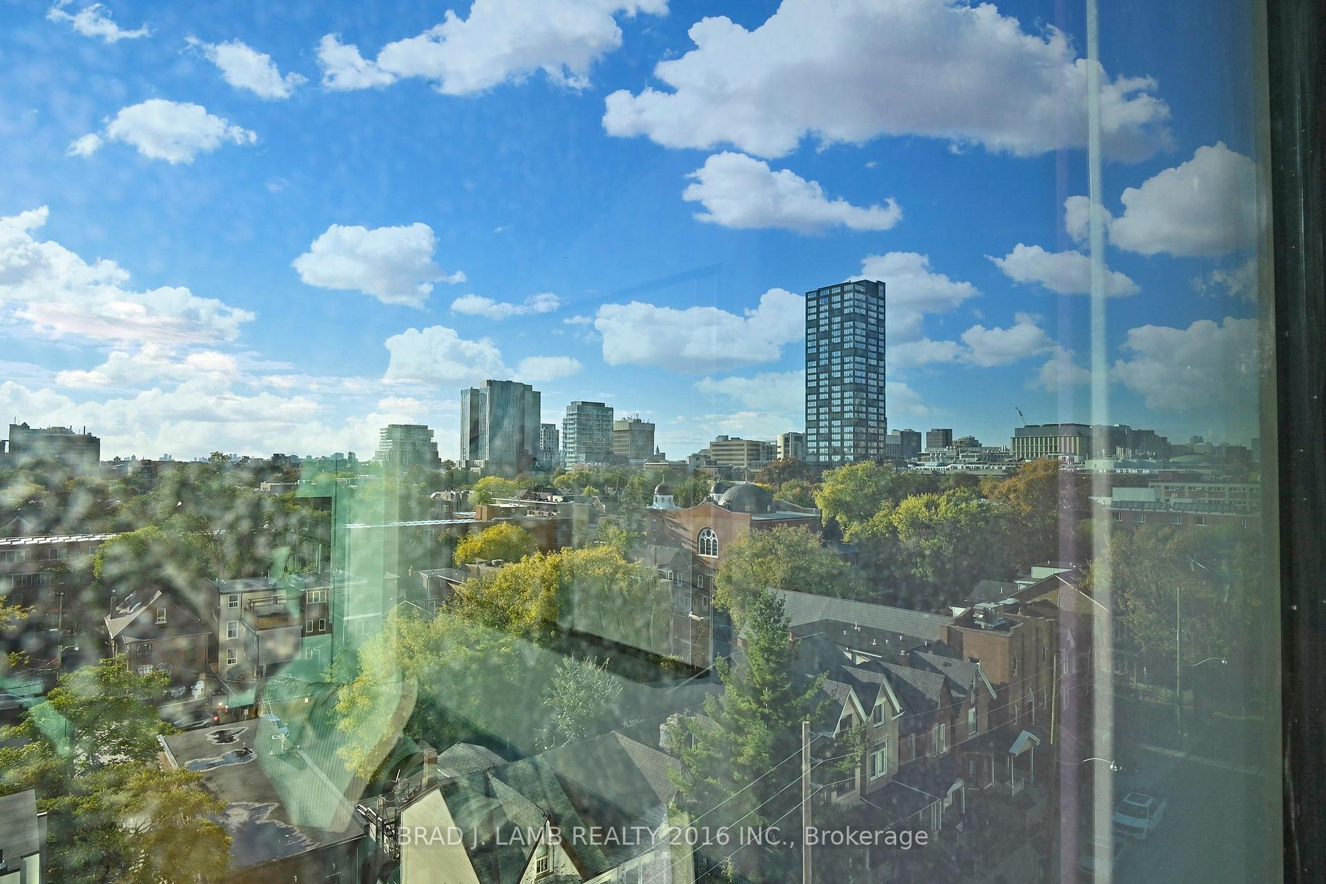 Photo 24 of Unit 723, 195 McCaul Street, Toronto, Kensington-Chinatown — HOMEH