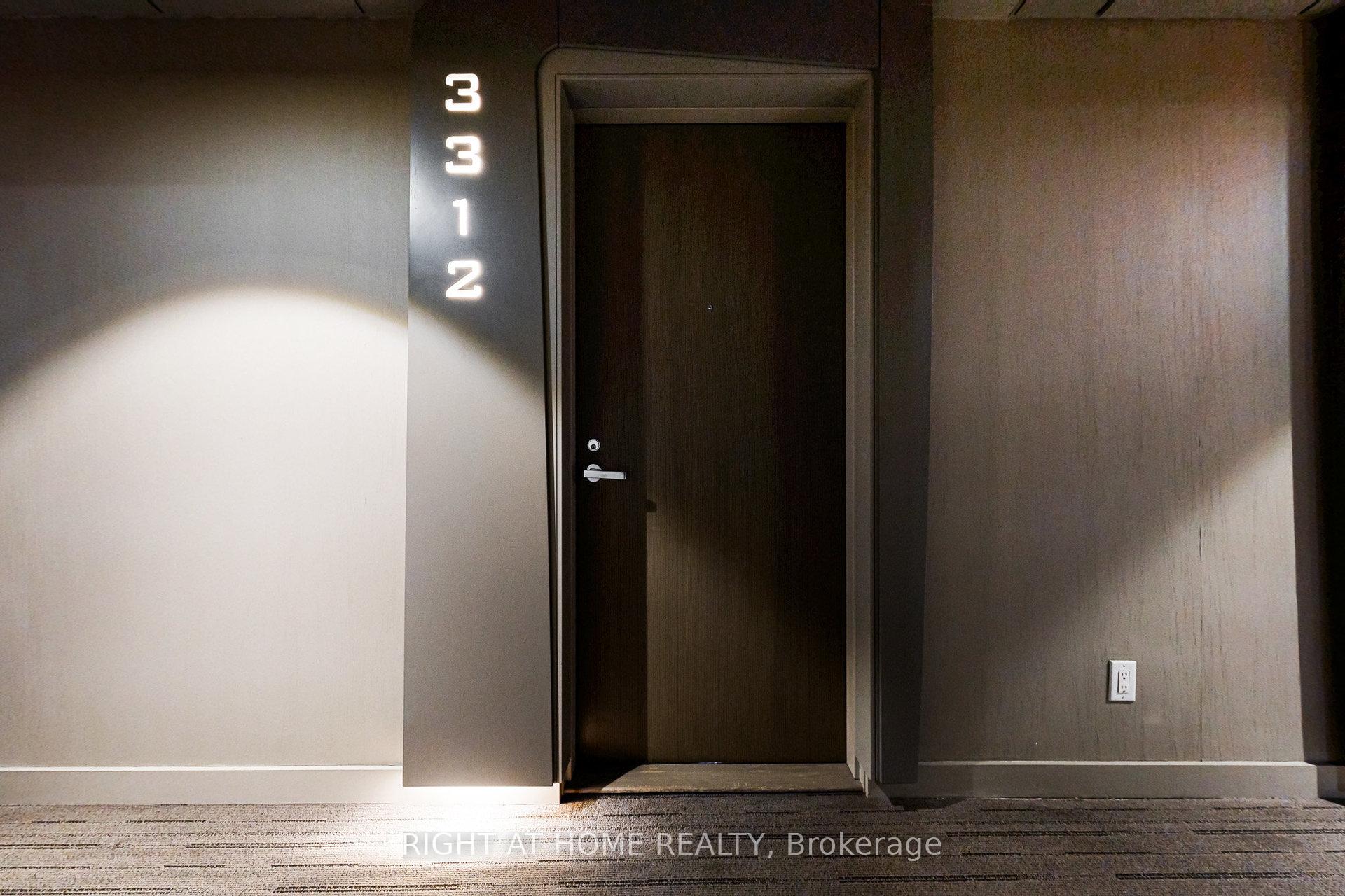 Photo 19 of Unit 3312, 1 Bloor Street E, Toronto, Church-Yonge Corridor — HOMEH