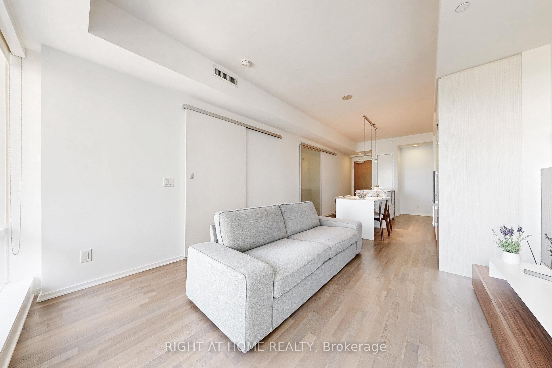 Photo 18 of Unit 3312, 1 Bloor Street E, Toronto, Church-Yonge Corridor — HOMEH