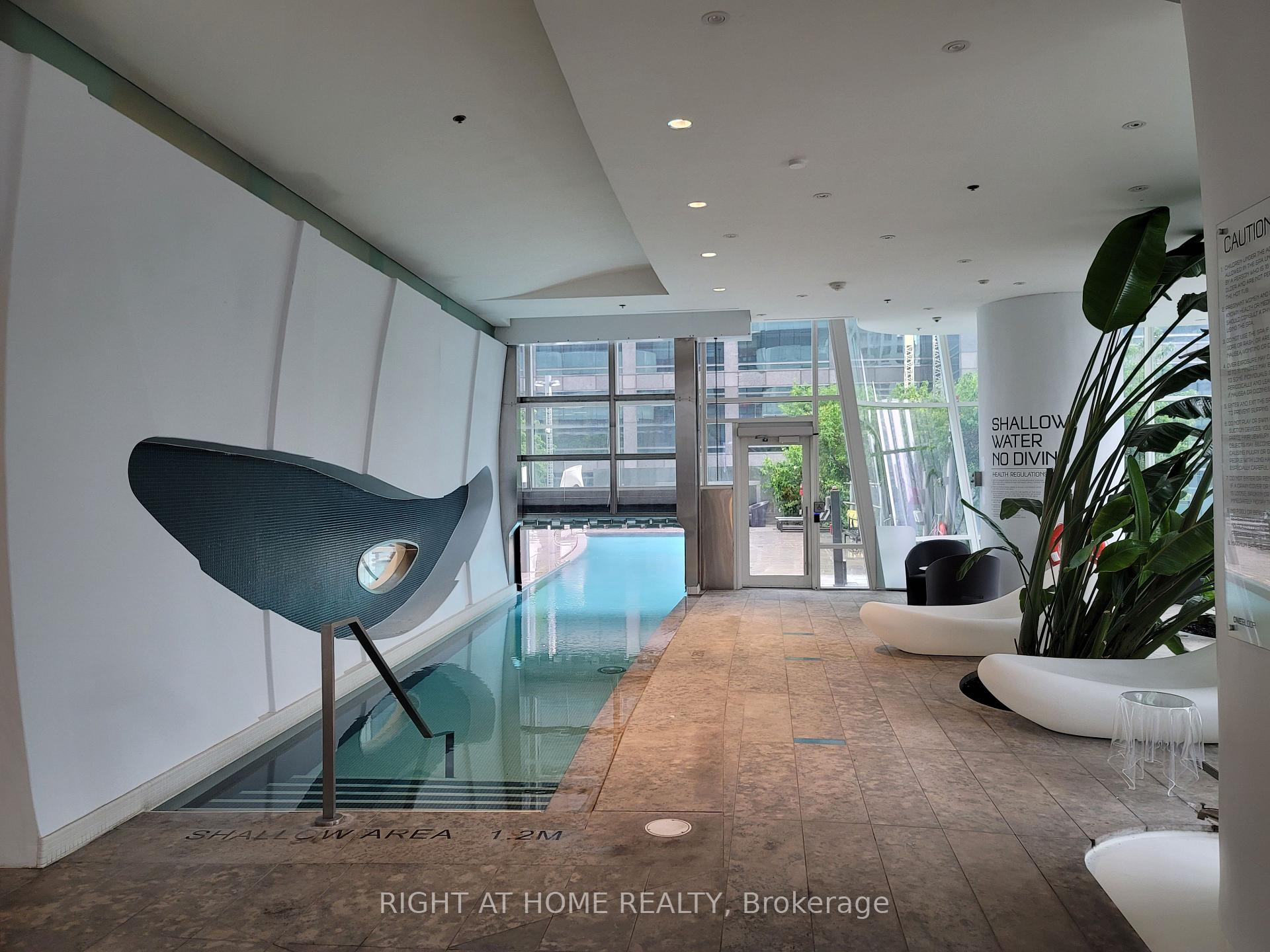 Photo 24 of Unit 3312, 1 Bloor Street E, Toronto, Church-Yonge Corridor — HOMEH