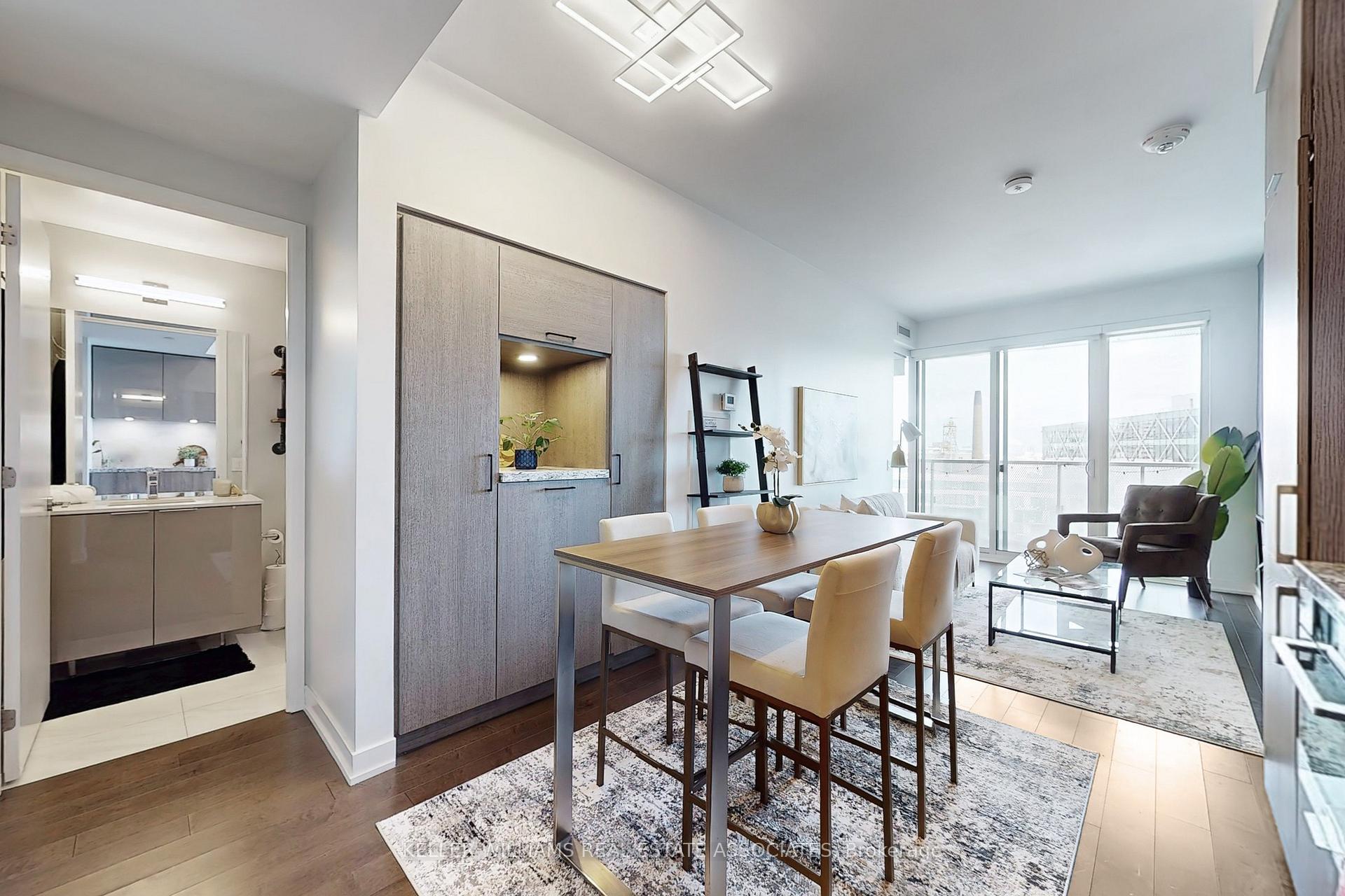 Photo 14 of Unit 1401, 15 Queens Quay E, Toronto, Waterfront Communities — HOMEH