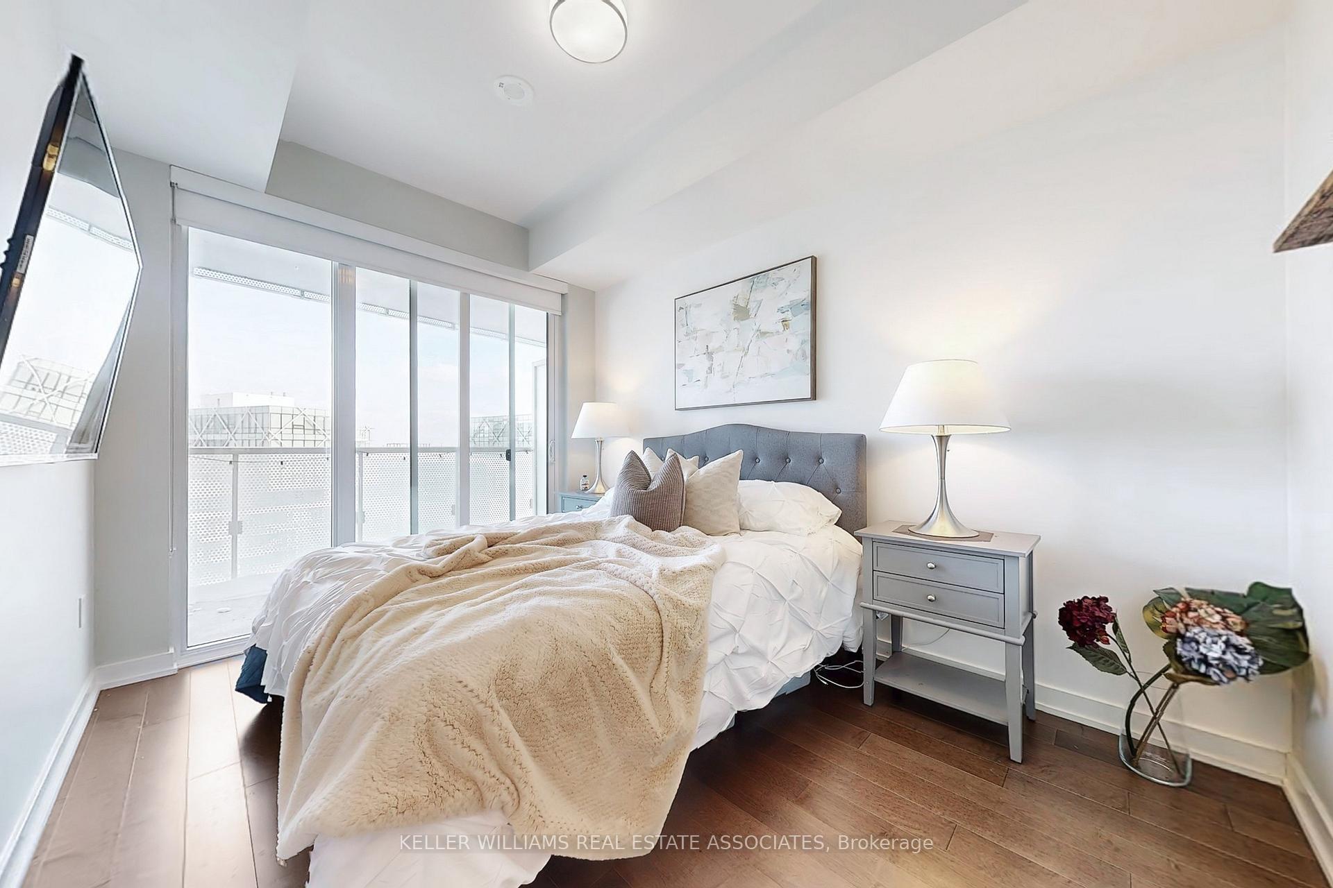 Photo 17 of Unit 1401, 15 Queens Quay E, Toronto, Waterfront Communities — HOMEH