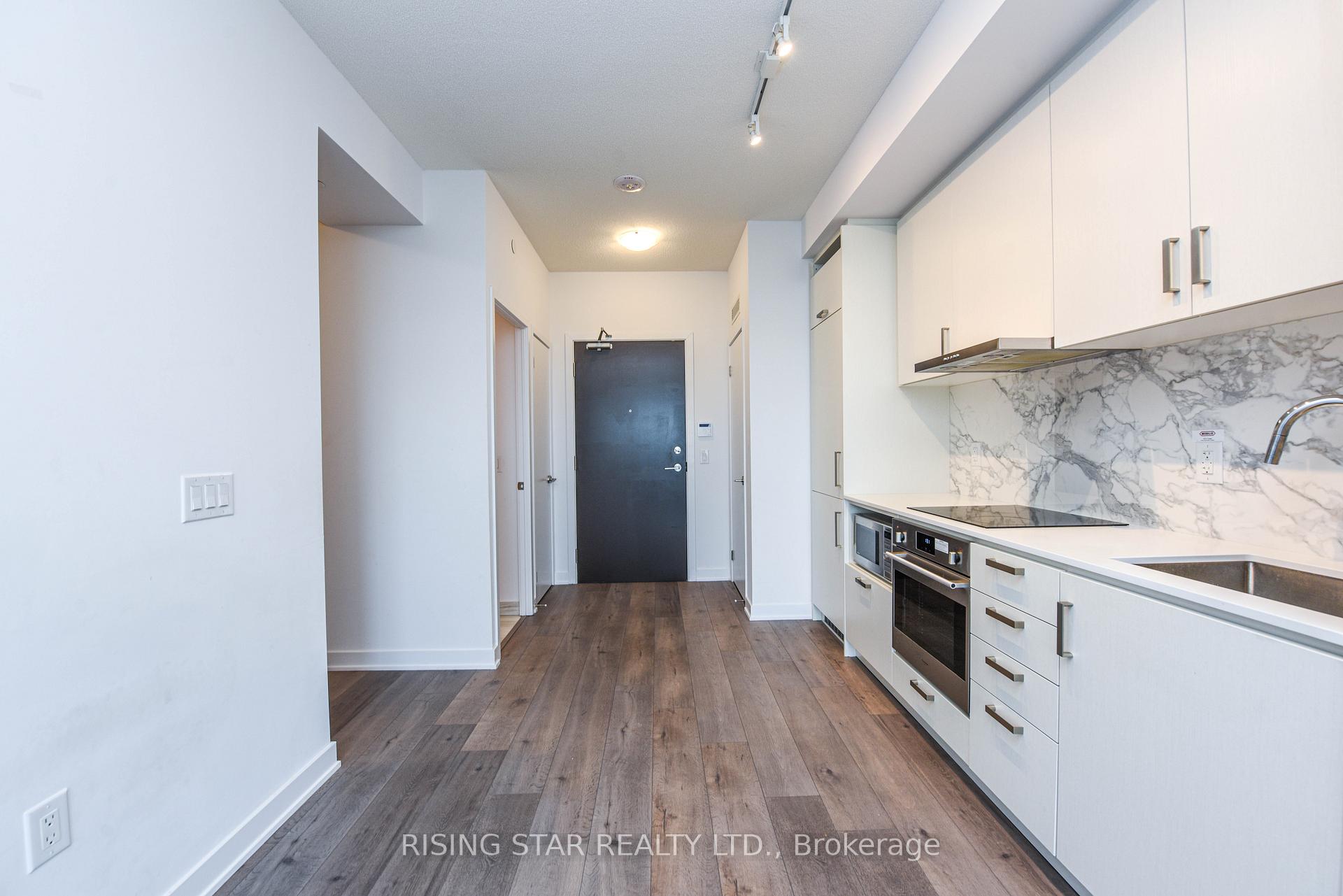 Photo 15 of Unit 617, 60 honeycrisp Crescent, Vaughan, Concord — HOMEH