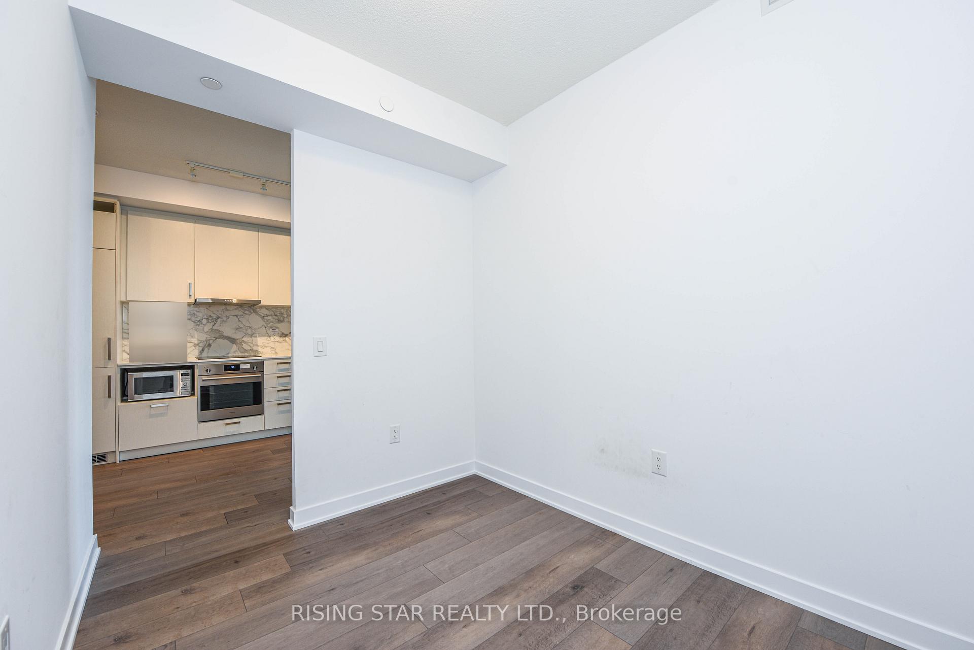 Photo 27 of Unit 617, 60 honeycrisp Crescent, Vaughan, Concord — HOMEH
