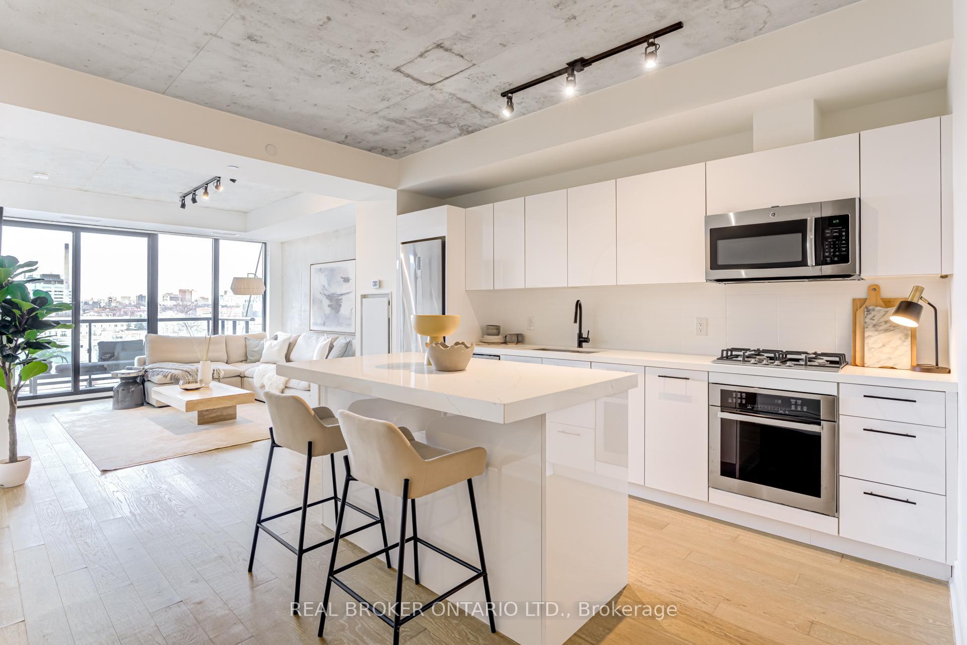 Photo 11 of Unit 717, 608 Richmond Street W, Toronto, Waterfront Communities — HOMEH