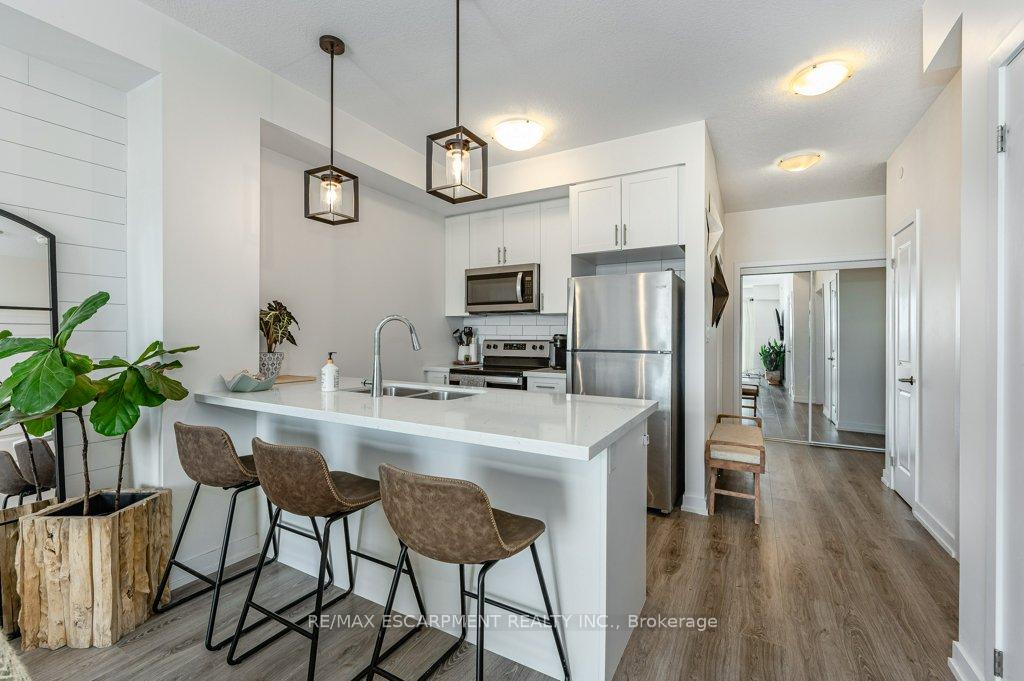 Photo 1 of Unit 436, 450 Dundas Street E, Hamilton, Waterdown — HOMEH