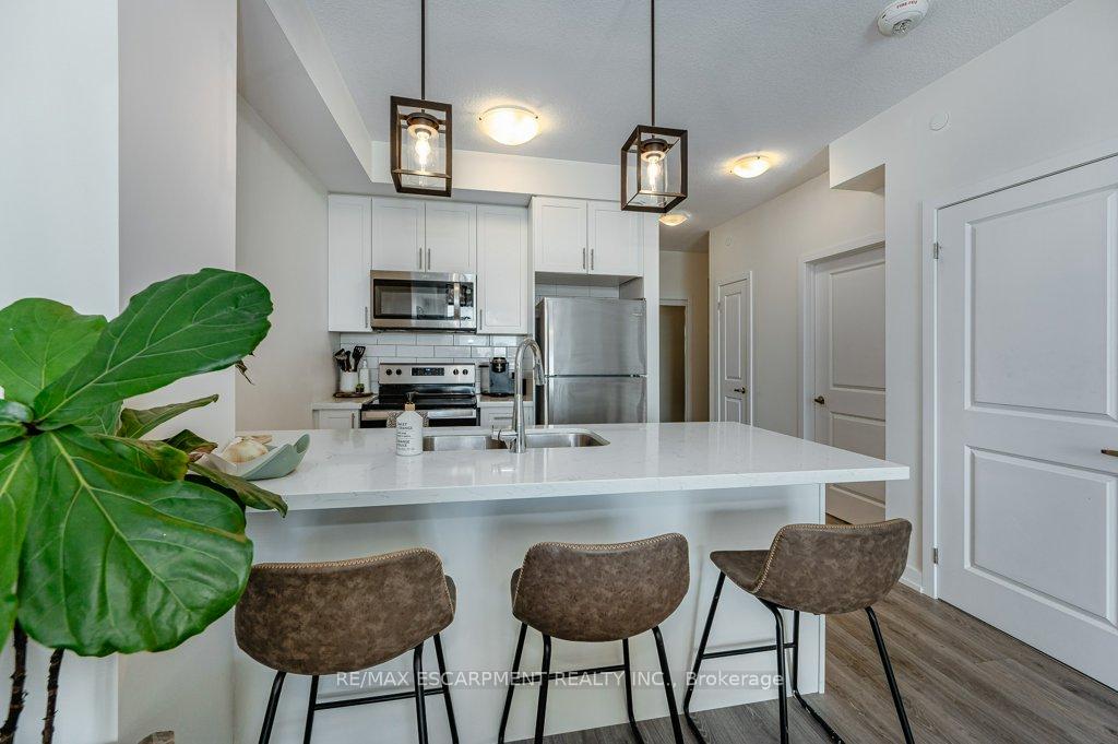 Photo 13 of Unit 436, 450 Dundas Street E, Hamilton, Waterdown — HOMEH