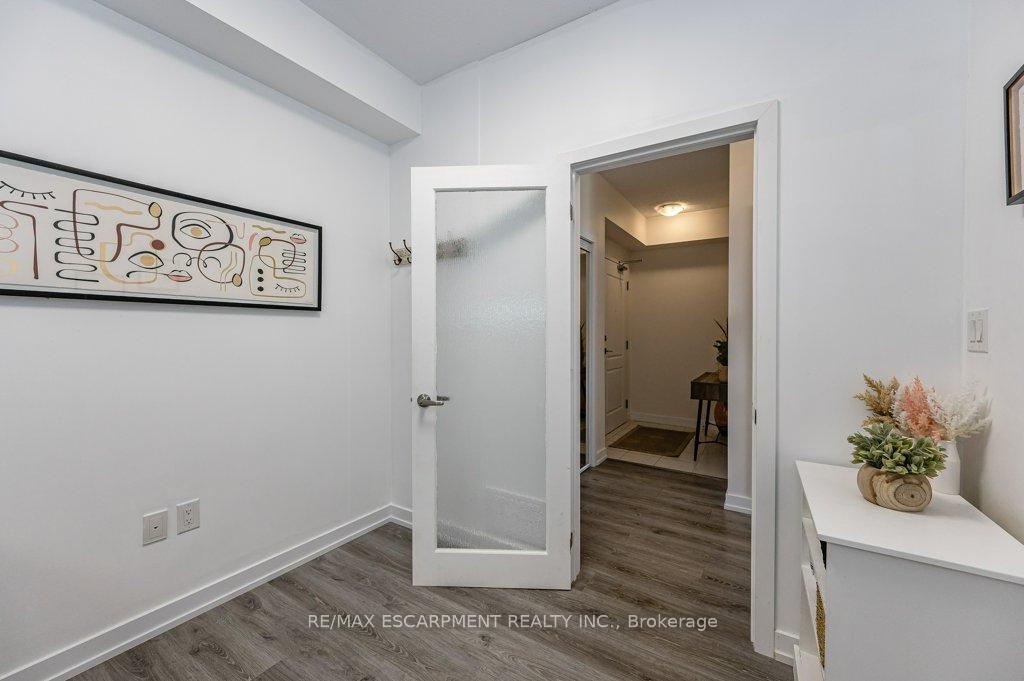 Photo 9 of Unit 436, 450 Dundas Street E, Hamilton, Waterdown — HOMEH