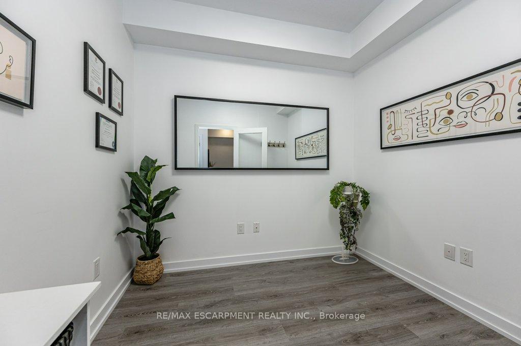 Photo 15 of Unit 436, 450 Dundas Street E, Hamilton, Waterdown — HOMEH