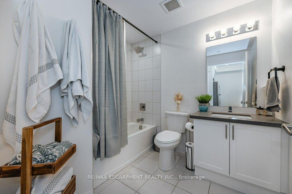 Photo 14 of Unit 436, 450 Dundas Street E, Hamilton, Waterdown — HOMEH