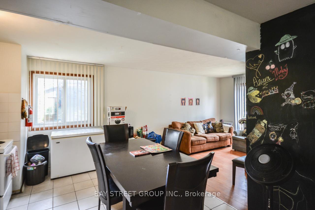 Photo 3 of Unit Lower floor, 38 Noecker Street, Waterloo — HOMEH