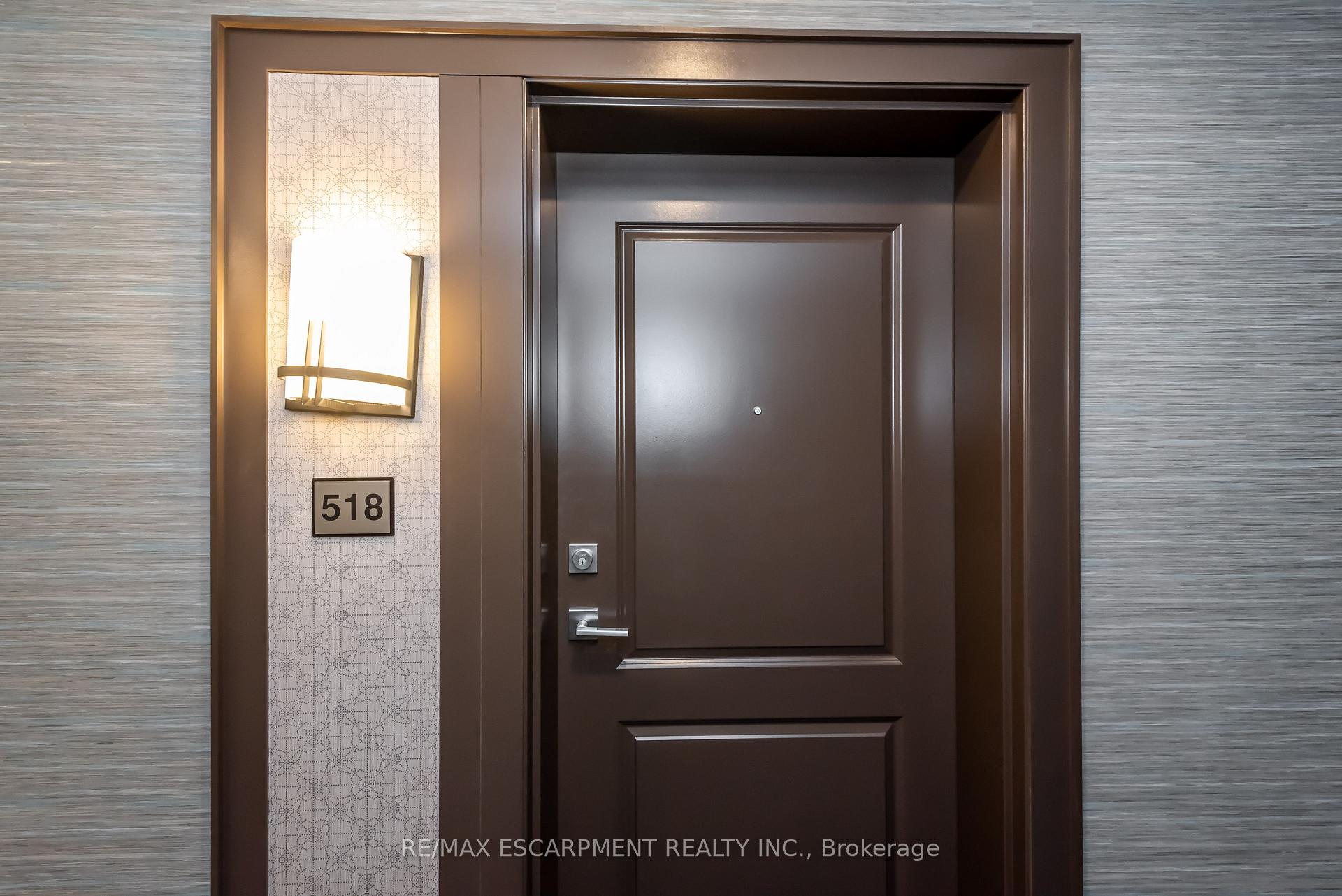 Photo 3 of Unit 518, 450 Dundas Street E, Hamilton, Waterdown — HOMEH