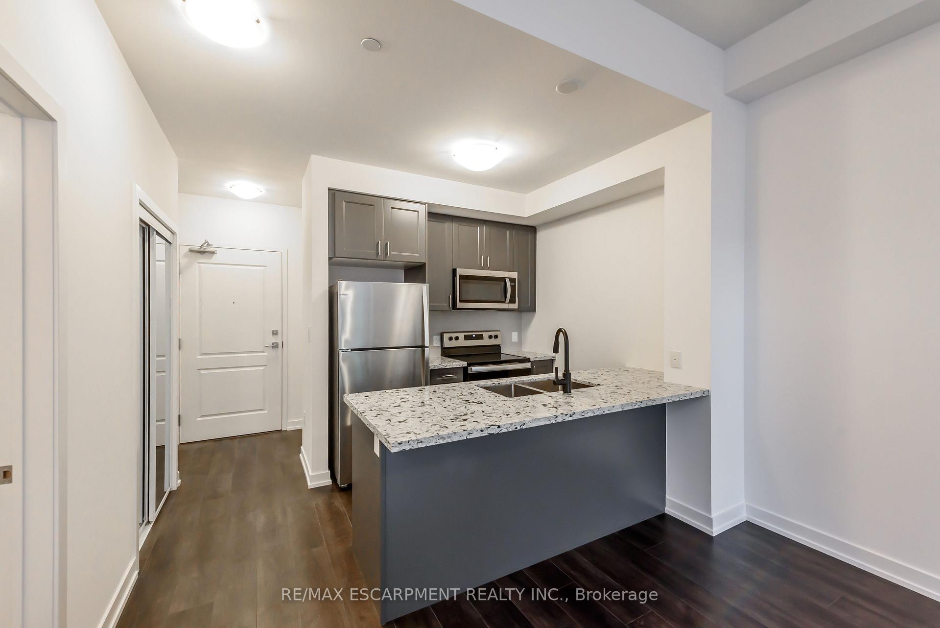 Photo 2 of Unit 518, 450 Dundas Street E, Hamilton, Waterdown — HOMEH