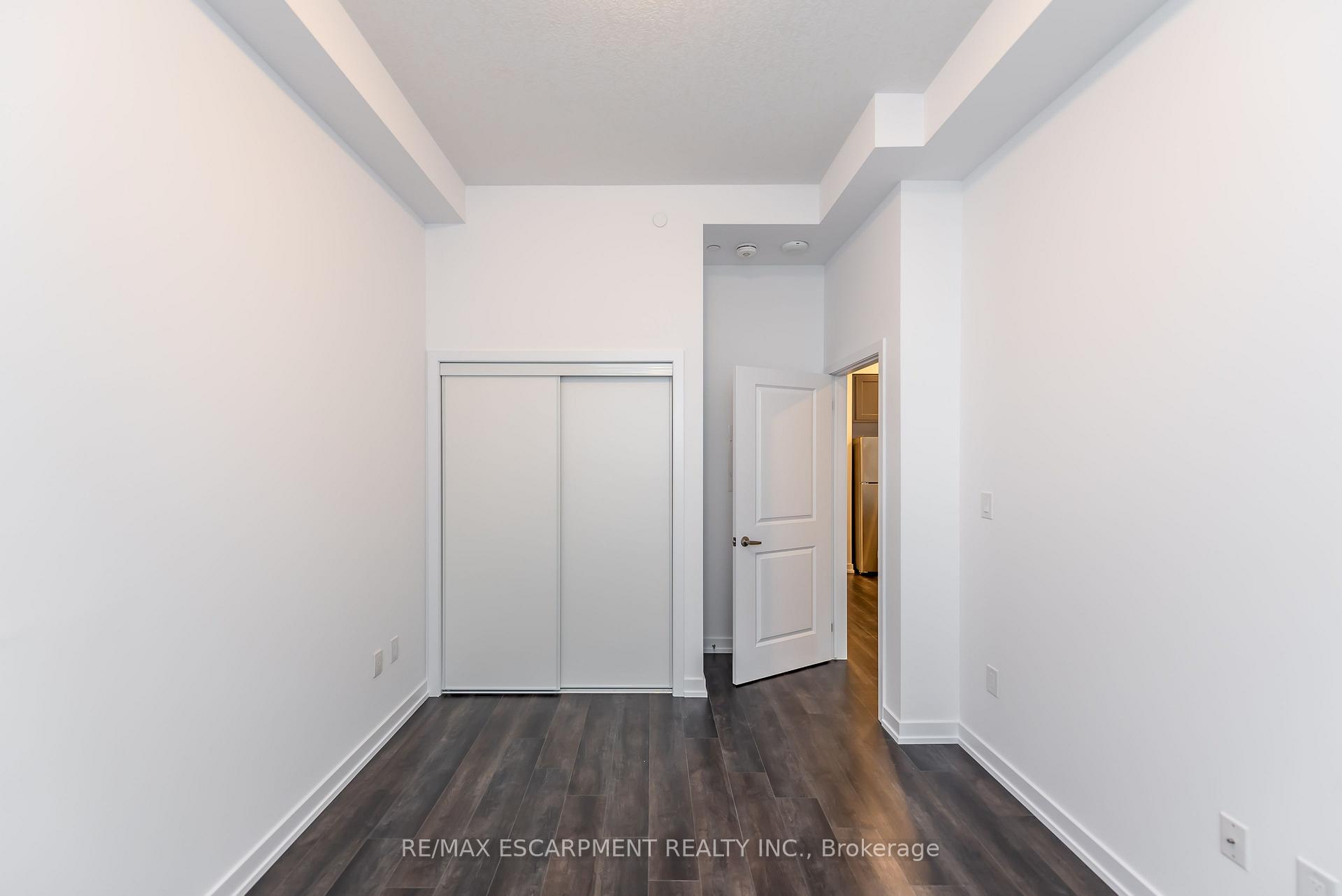 Photo 10 of Unit 518, 450 Dundas Street E, Hamilton, Waterdown — HOMEH
