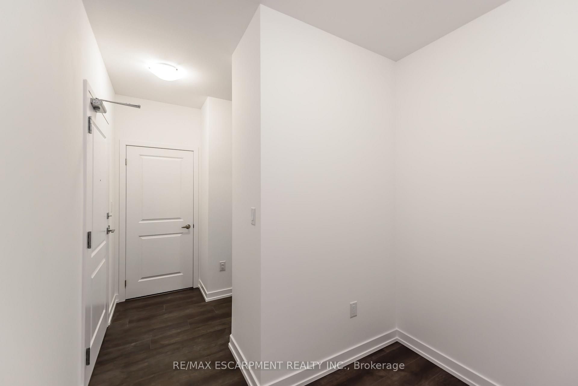 Photo 16 of Unit 518, 450 Dundas Street E, Hamilton, Waterdown — HOMEH