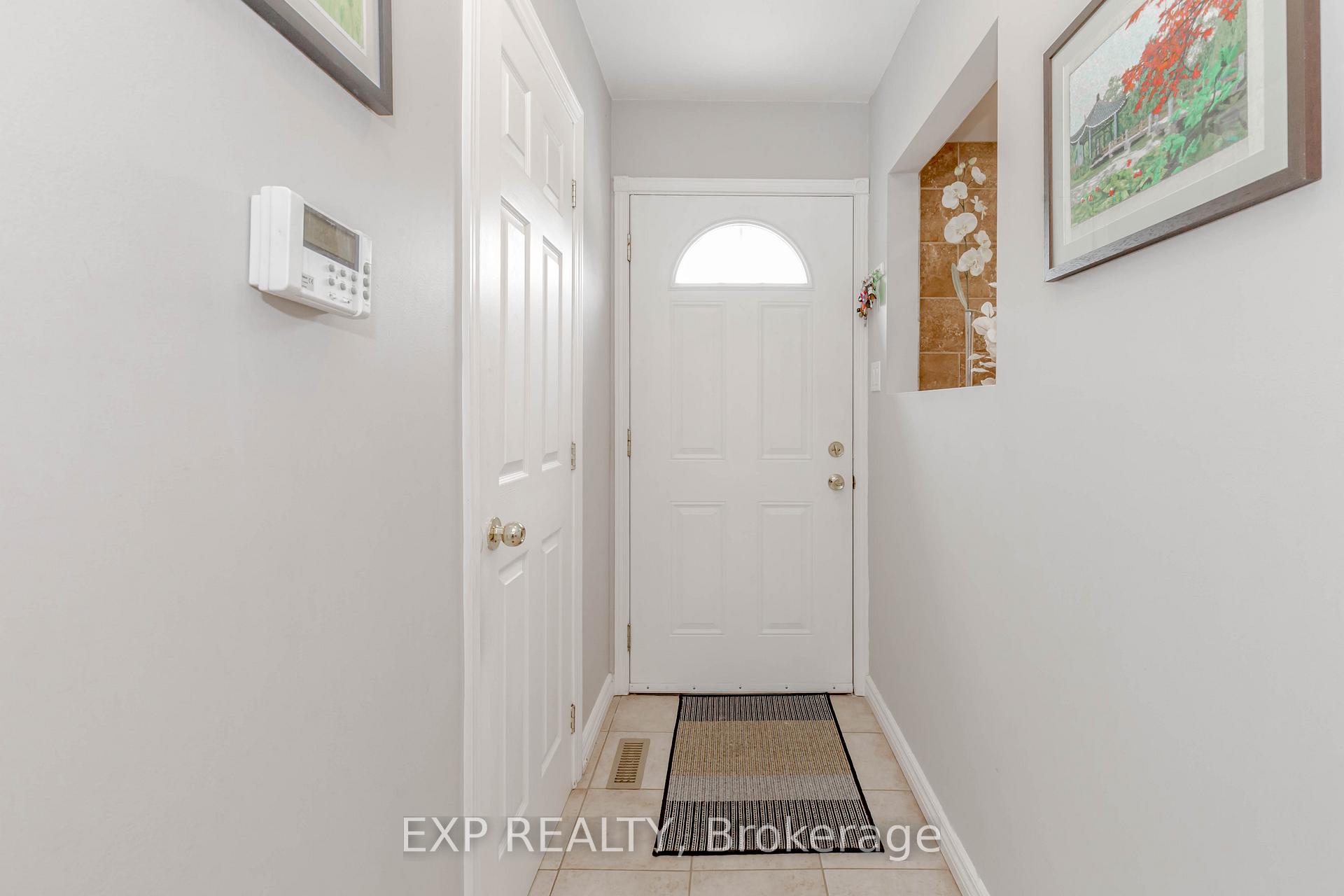 Photo 3 of Unit 3, 120 Quigley Road, Hamilton, Vincent — HOMEH