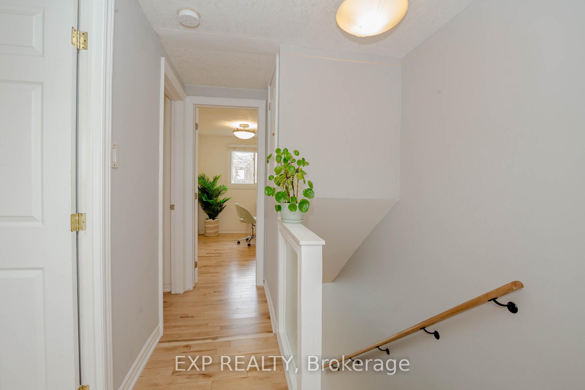 Photo 5 of Unit 3, 120 Quigley Road, Hamilton, Vincent — HOMEH