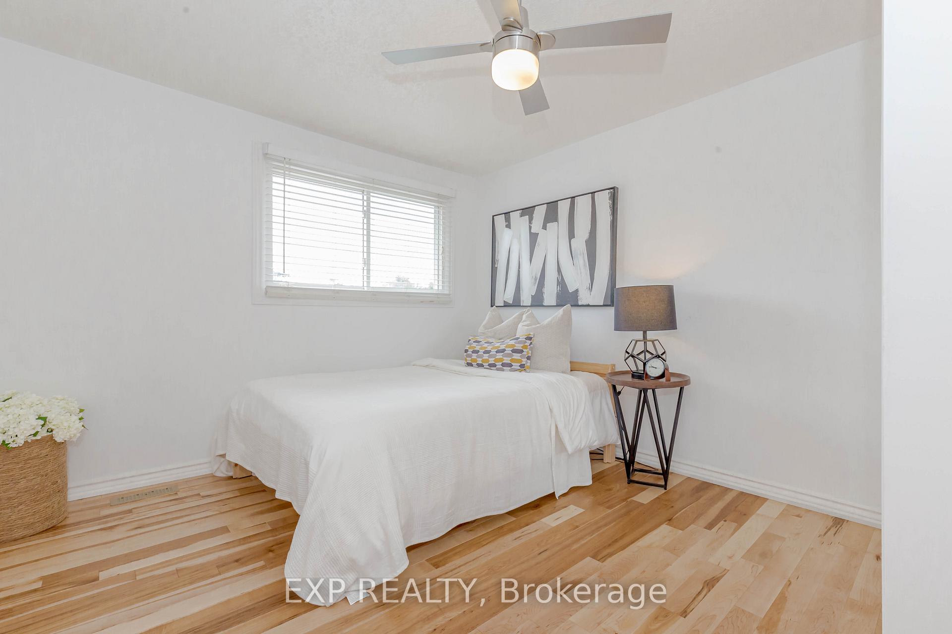 Photo 8 of Unit 3, 120 Quigley Road, Hamilton, Vincent — HOMEH