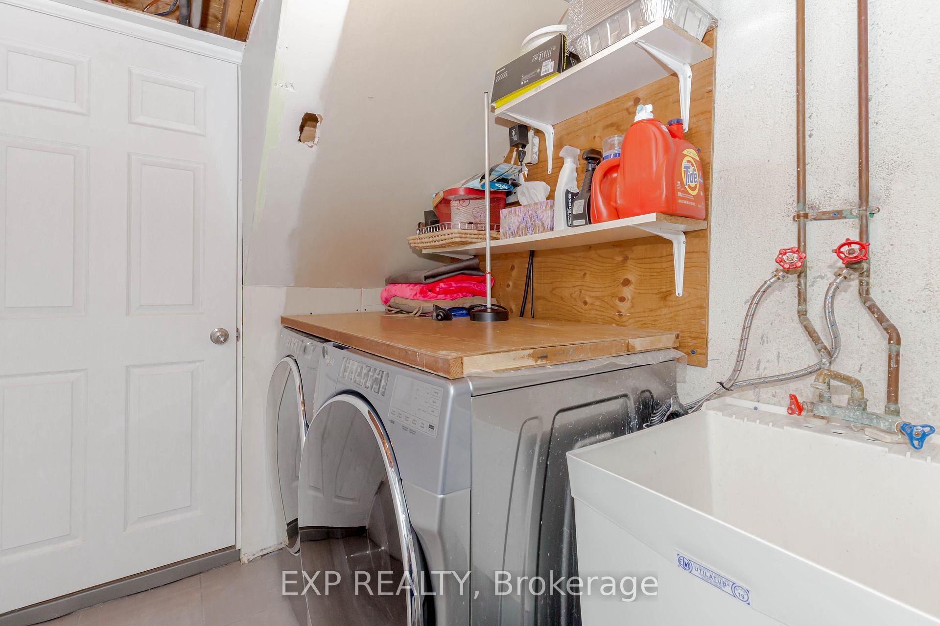 Photo 23 of Unit 3, 120 Quigley Road, Hamilton, Vincent — HOMEH