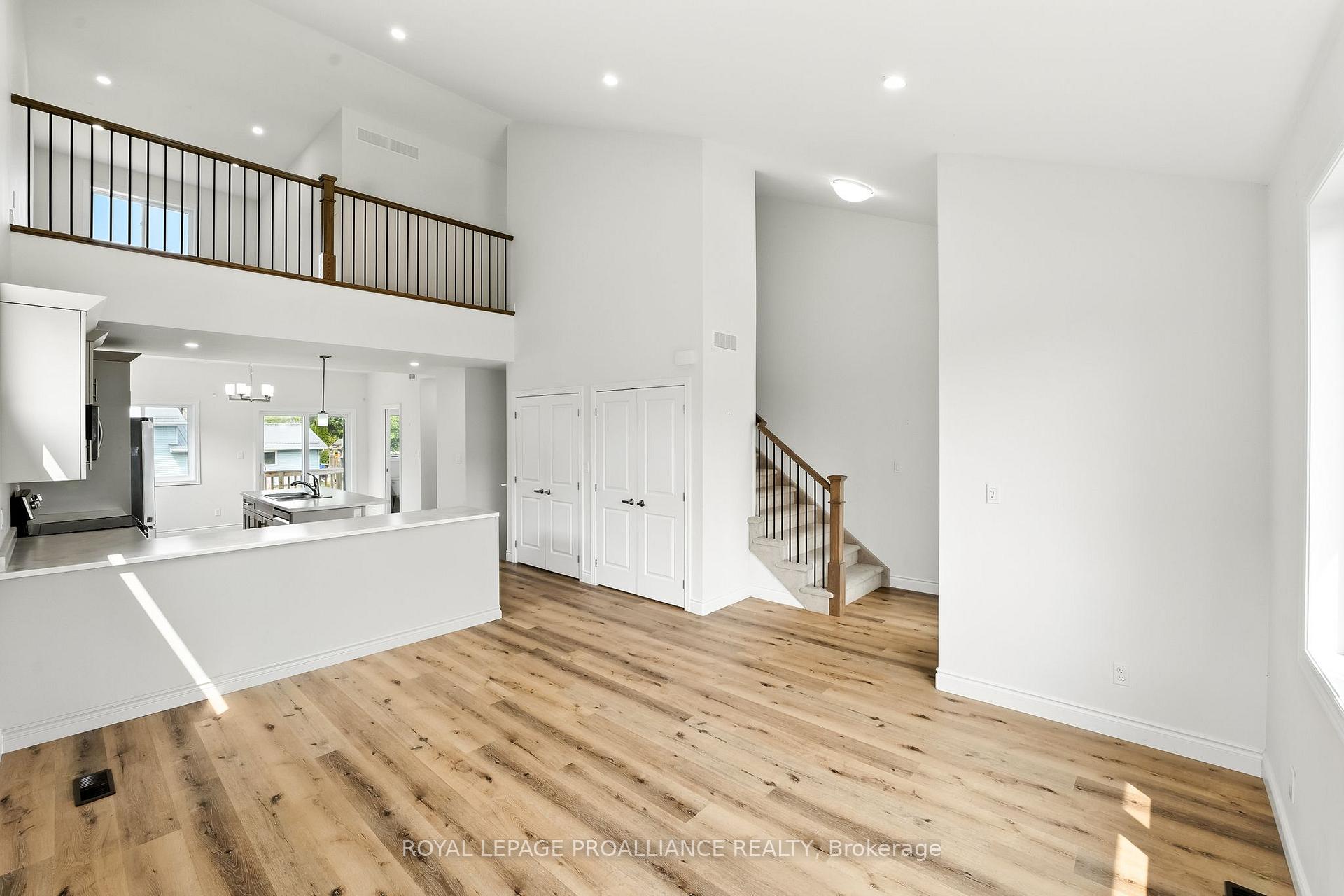 Photo 8 of 27 Rabbit Road, Brighton — HOMEH